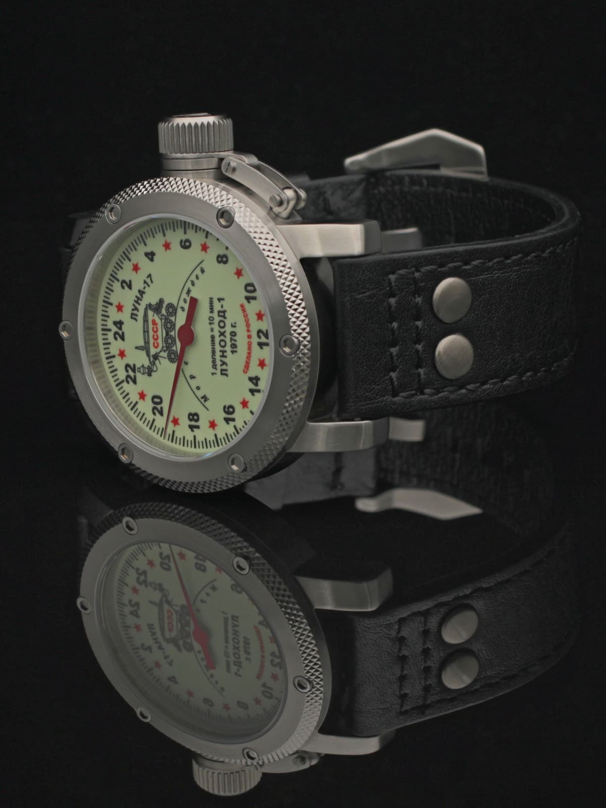 Часы "Луноход-1" однострелочные механические с автоподзаводом (Восток 2431) 01.400.01