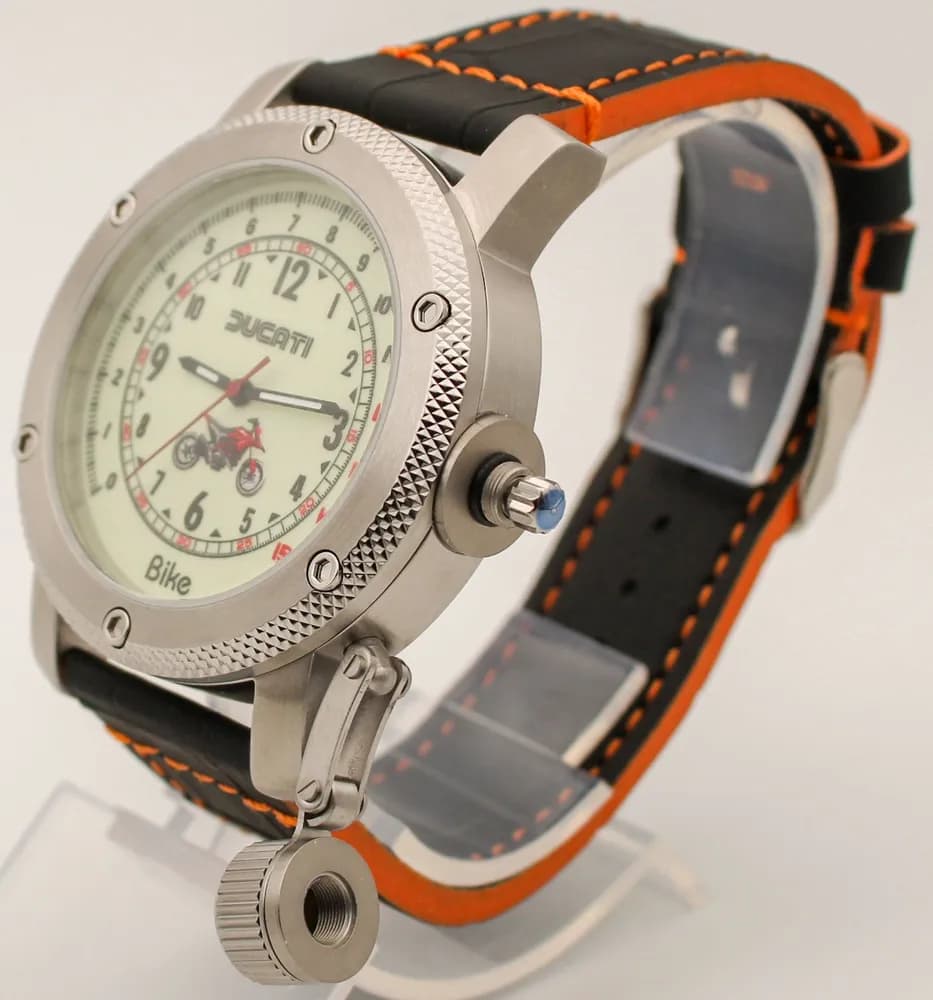 Часы Ducati  237.015 механические, механизм Ракета 2609
