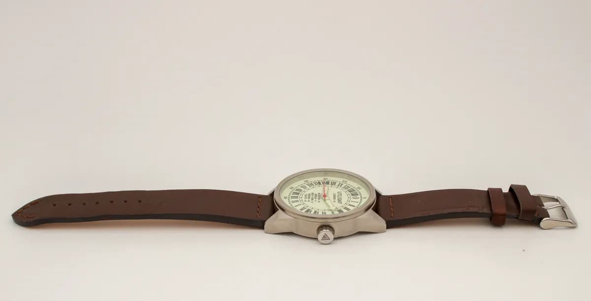 Часы UTC / GMT 21.229.02 механические, механизм Ракета 2623