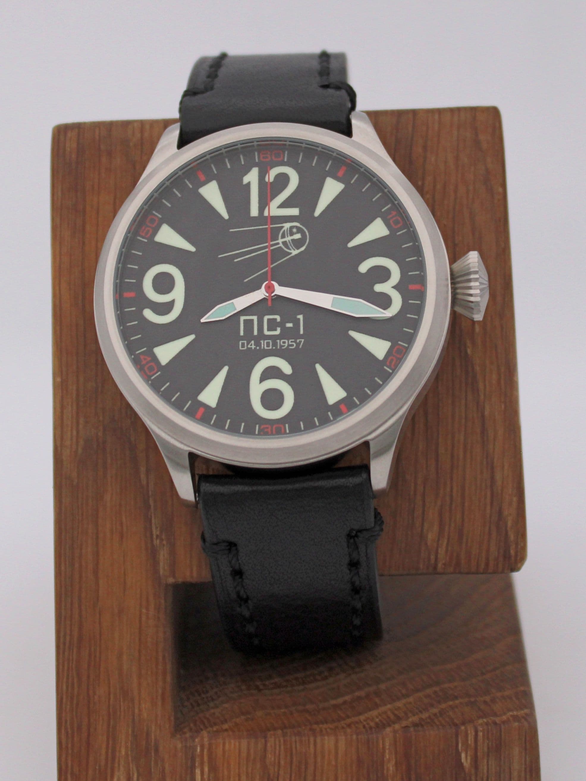 Часы "Простейший Спутник-1" механические (Восток 2409) 11.124.01