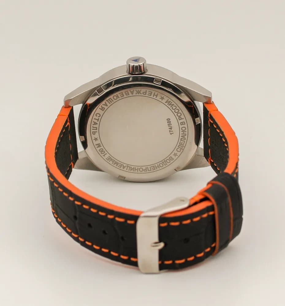 Часы наручные Тигр 21.315.015  механические,  механизм Ракета 2609