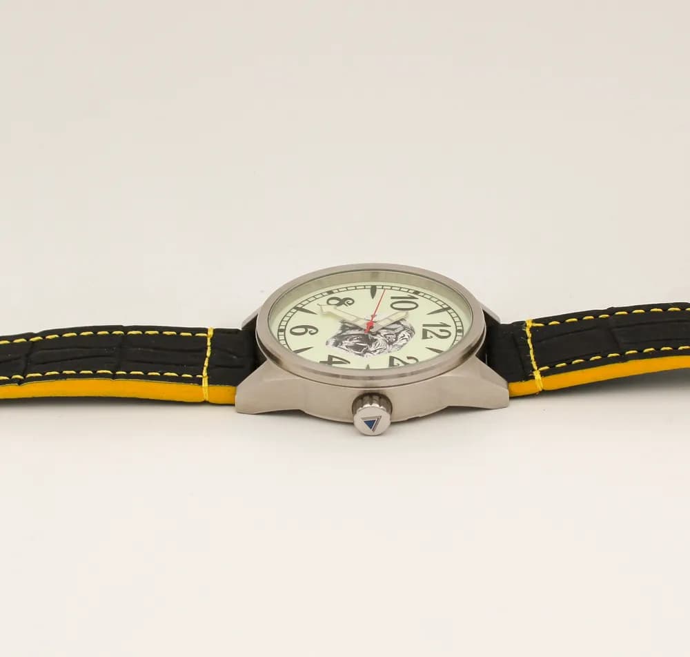 Часы наручные Тигр 21.315.014 механические,  механизм Ракета 2609