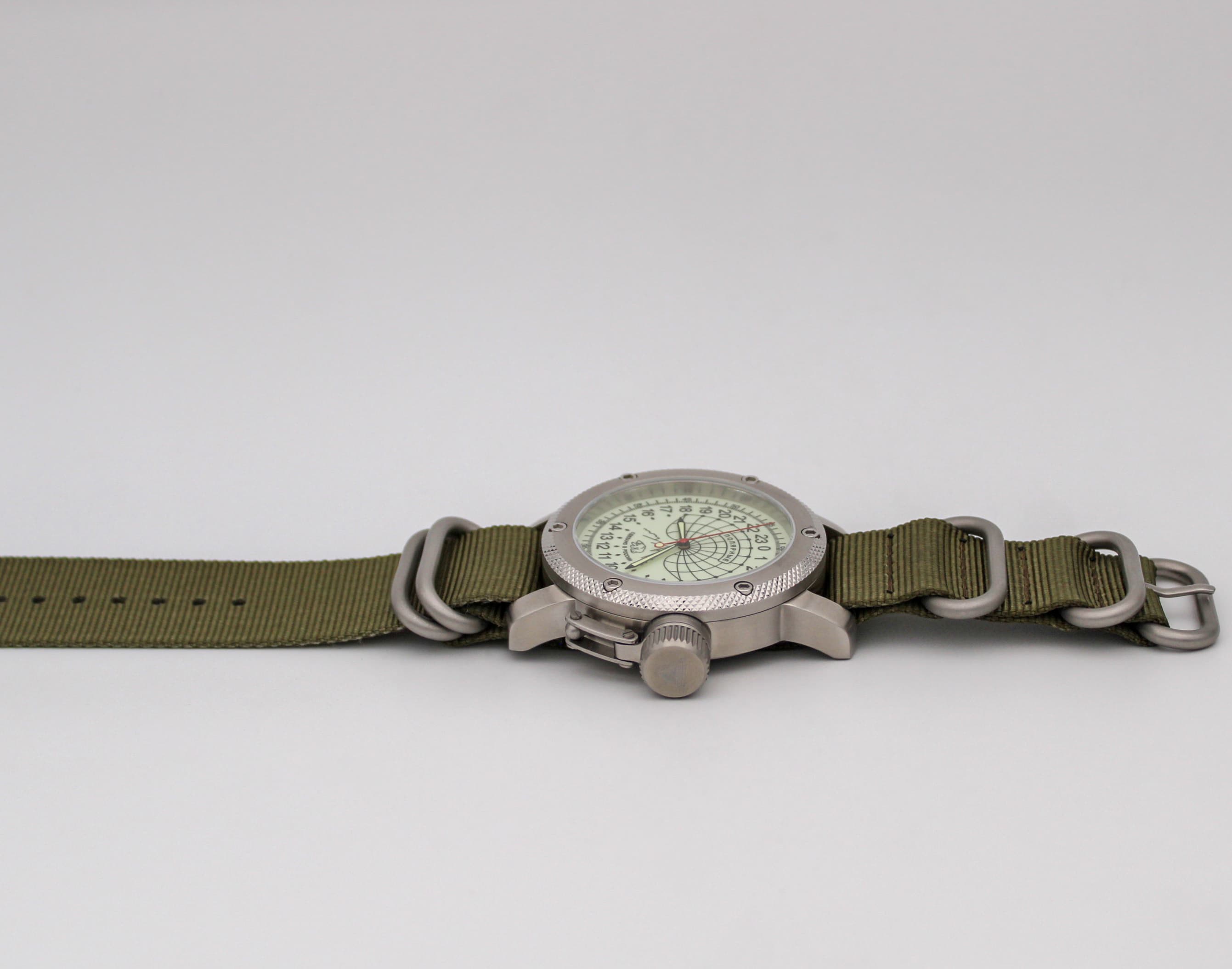 Часы Полярные (медведь) механизм Восток 2431.01