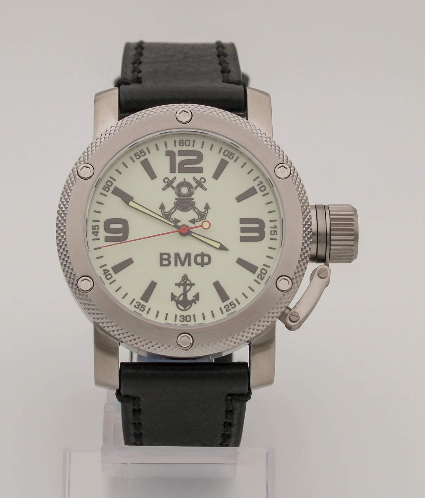 Часы ВМФ(с якорем) механизм Восток 2415.01