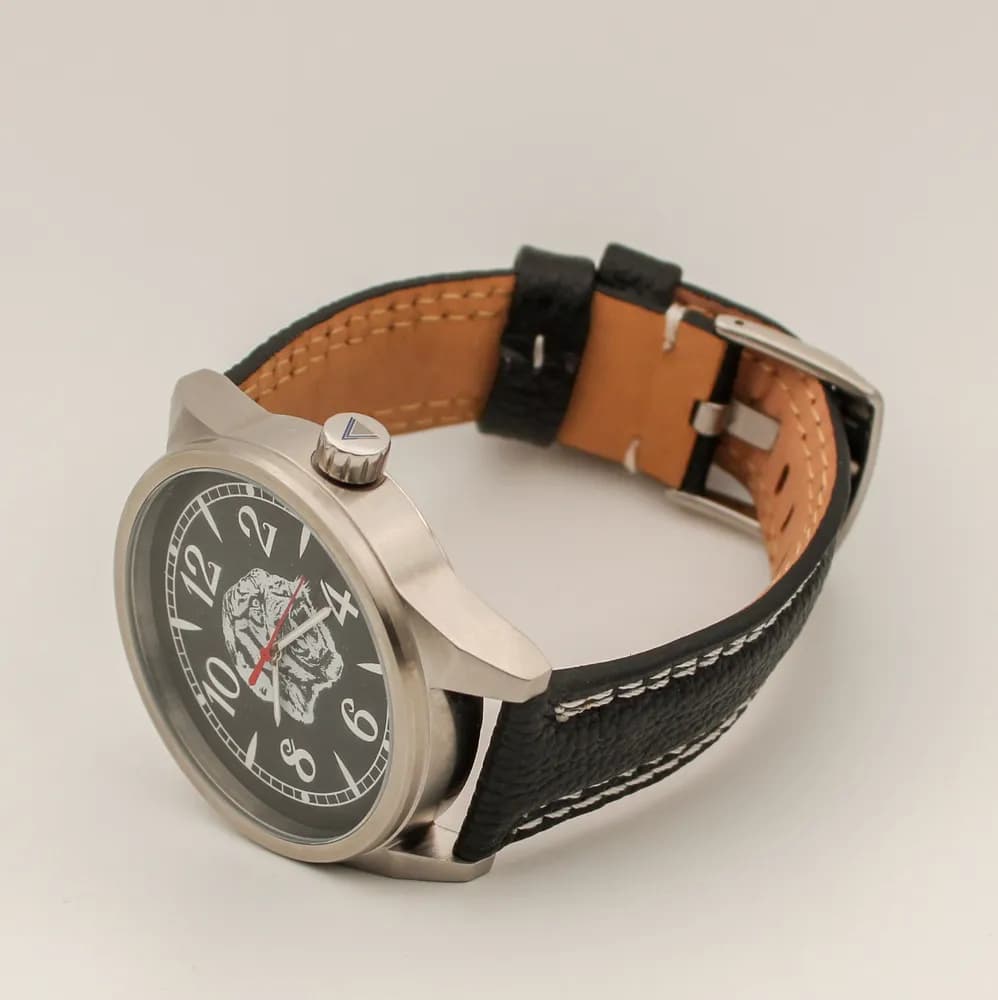 Часы наручные Тигр 21.310.011  механические,  механизм Ракета 2609