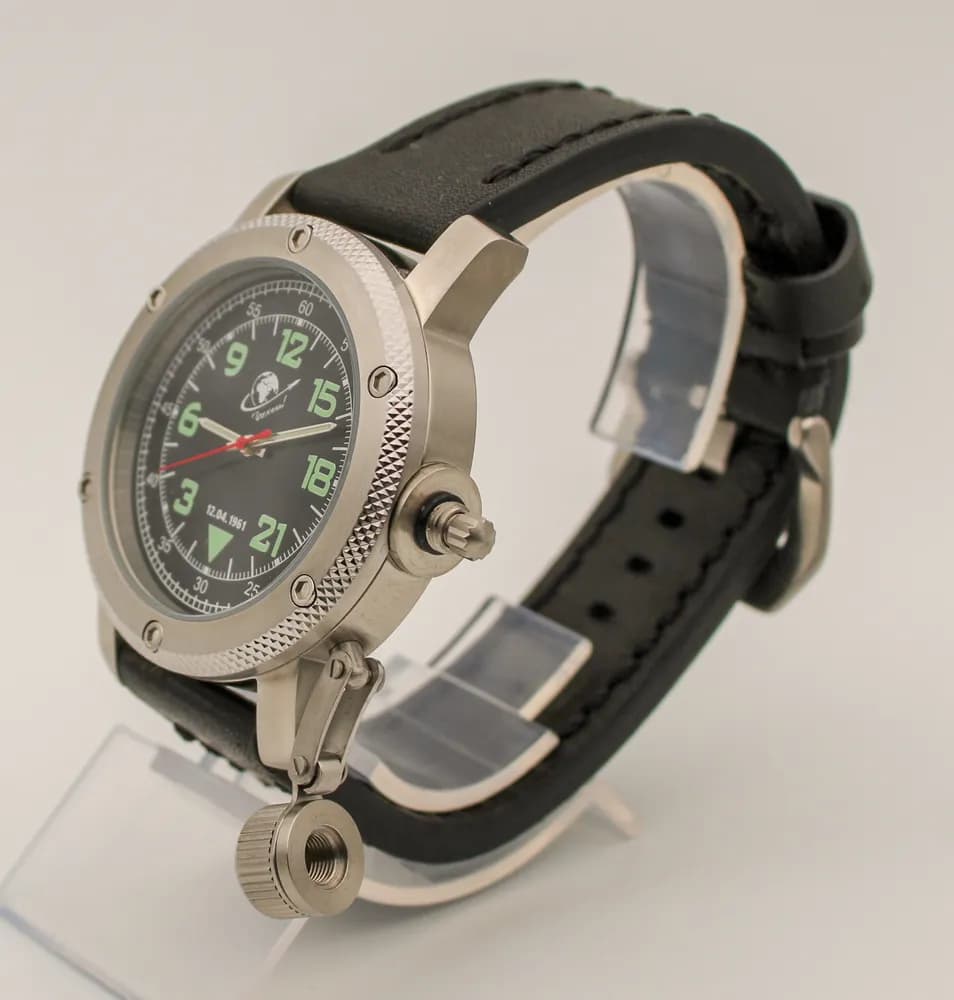 Часы "Поехали!" 114.01  механические, механизм Ракета 2623