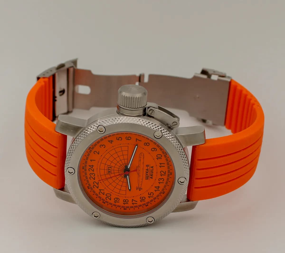 Часы наручные 971 / Щука-Б (Akula), механические  062.15 ,  противоударные,  механизм Ракета 2623 Н