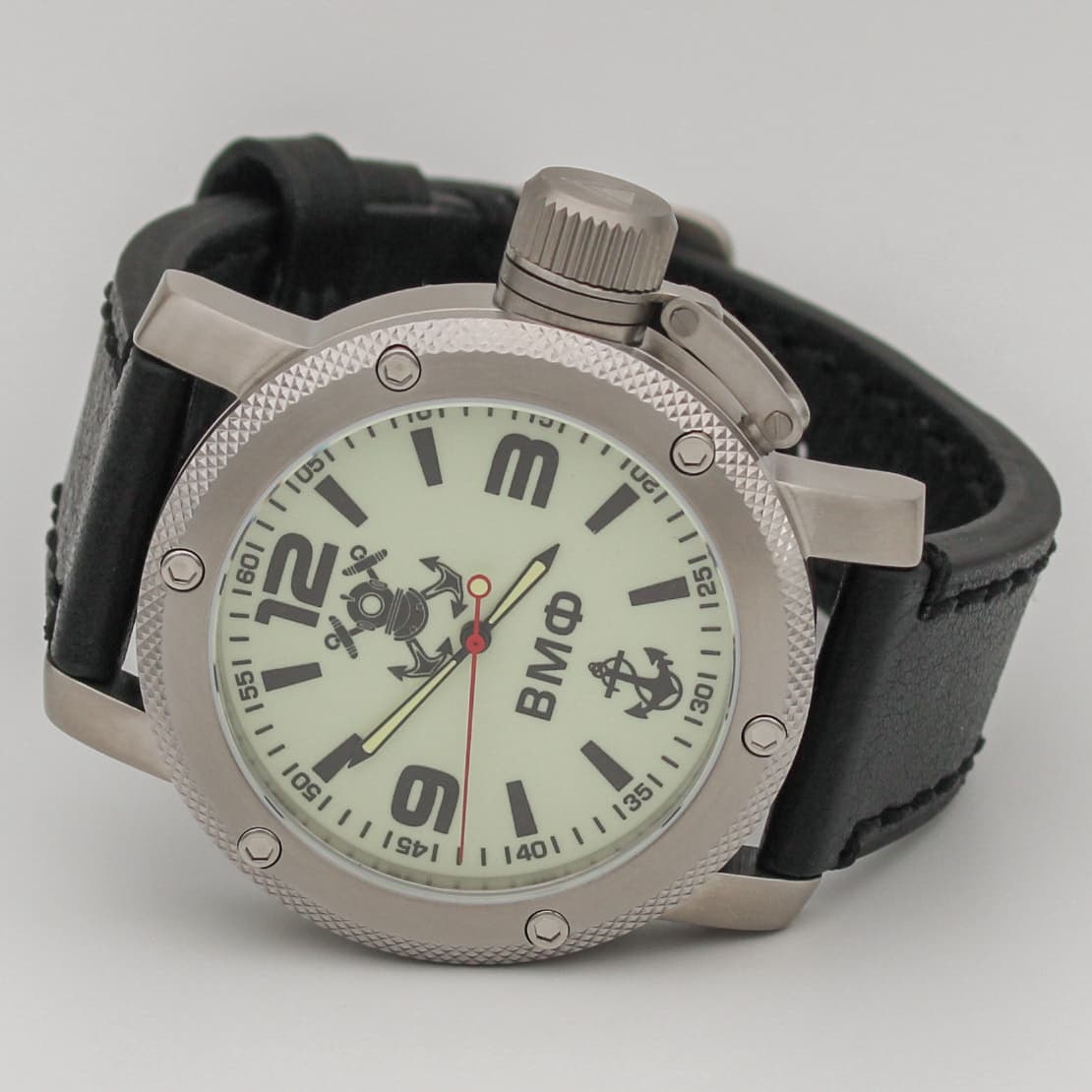 Часы ВМФ(с якорем) механизм Восток 2415.01