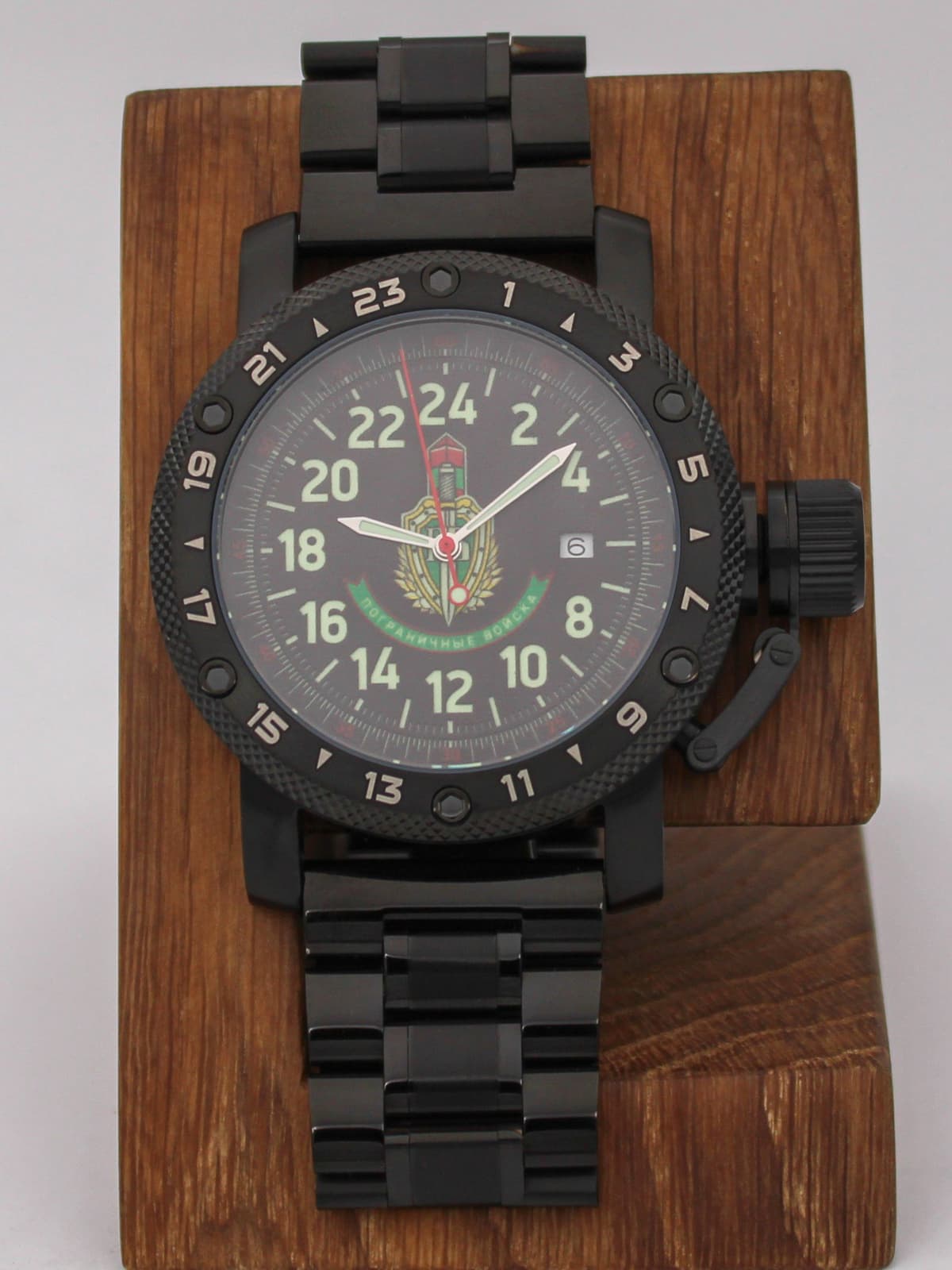 Часы Погранвойска кварцевые (Ronda 515.24H) Q147.174.1