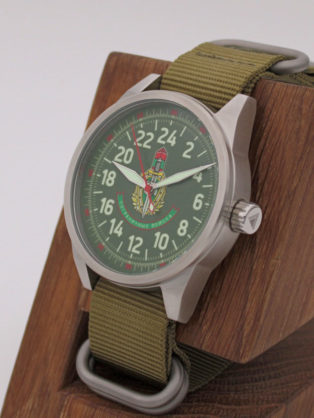 Часы Погранвойска механические (Ракета 2623) 21.242.21
