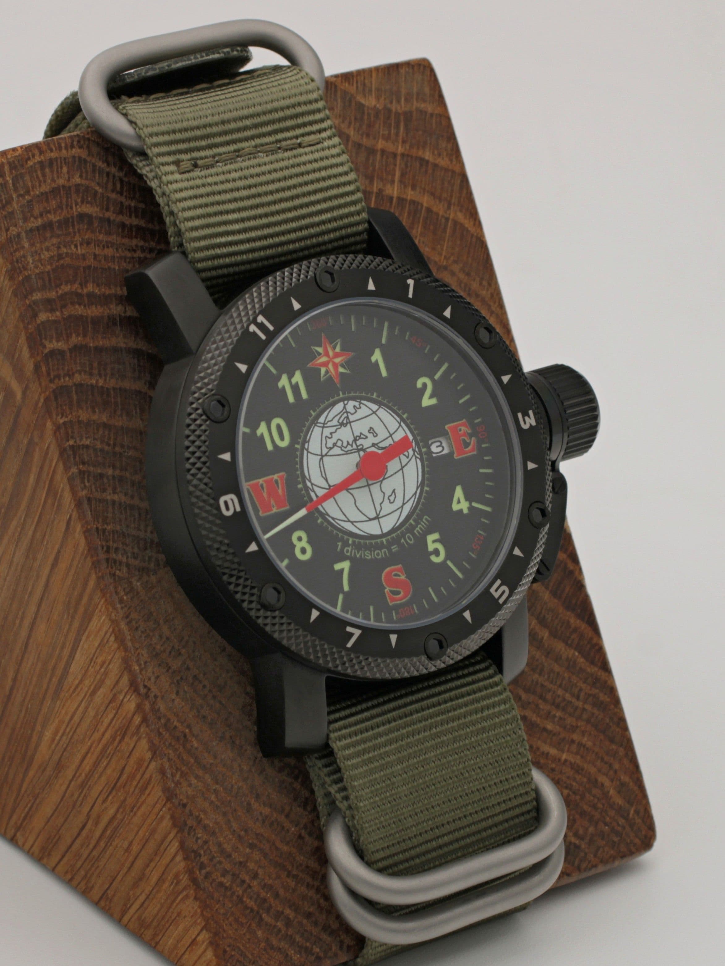 Часы Компас однострелочные механические с автоподзаводом (Seiko NH35A) 147.185.21