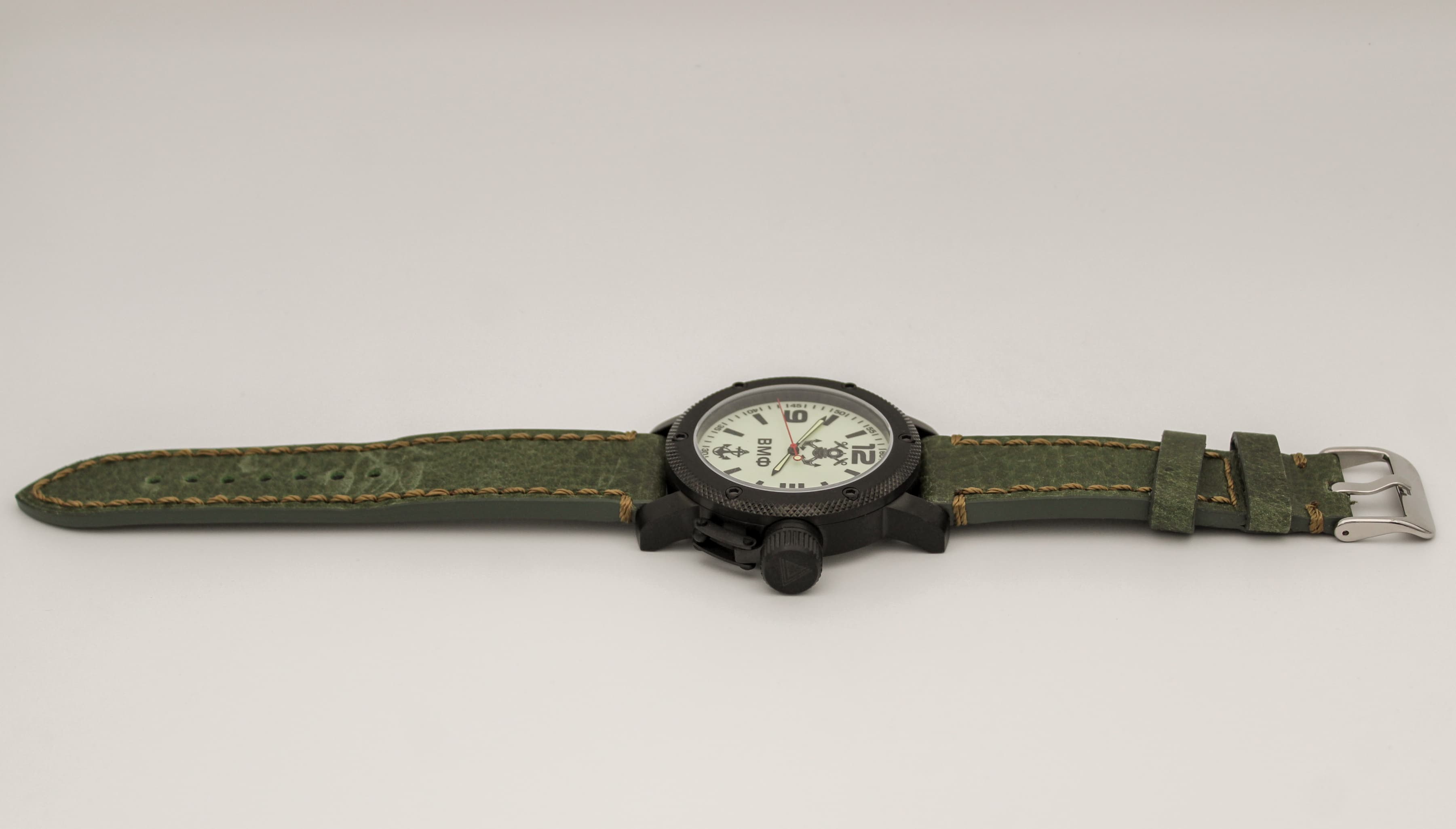 Часы ВМФ(с якорем) механизм Восток 2415.01