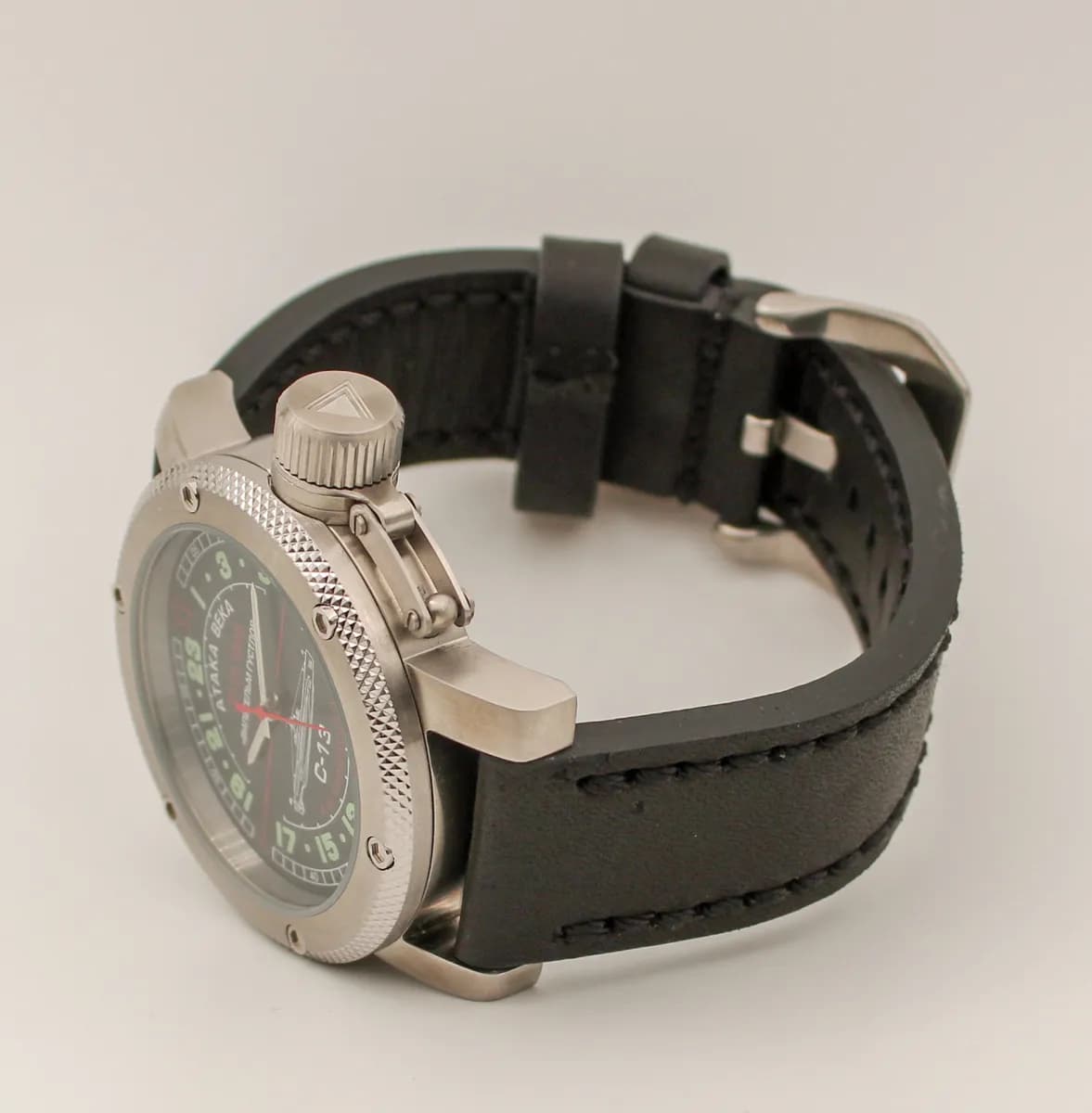 Часы наручные  С-13 "Атака века" механические 084.01, механизм Ракета 2623Н