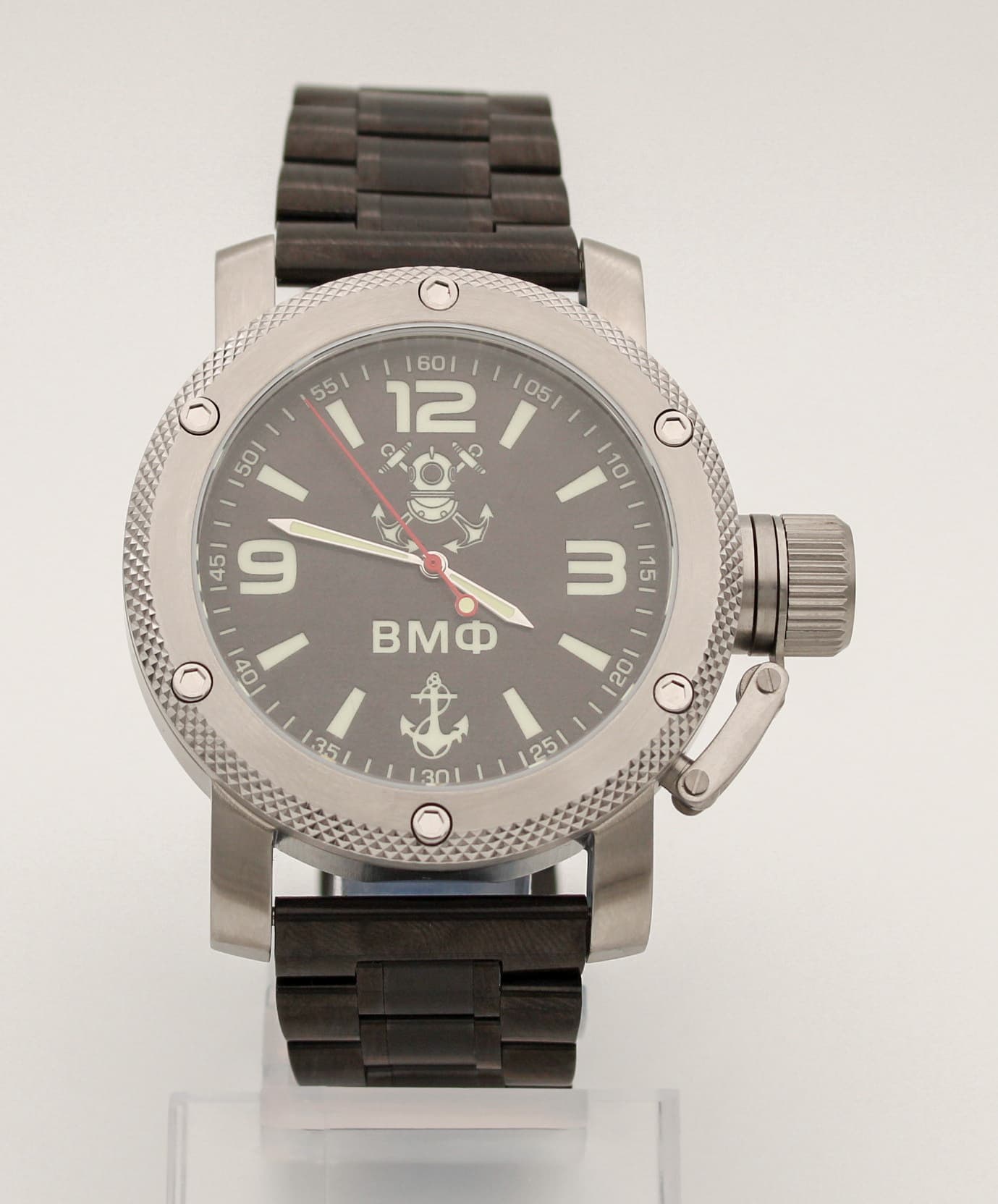 Часы ВМФ(с якорем) механизм Восток 2415.01
