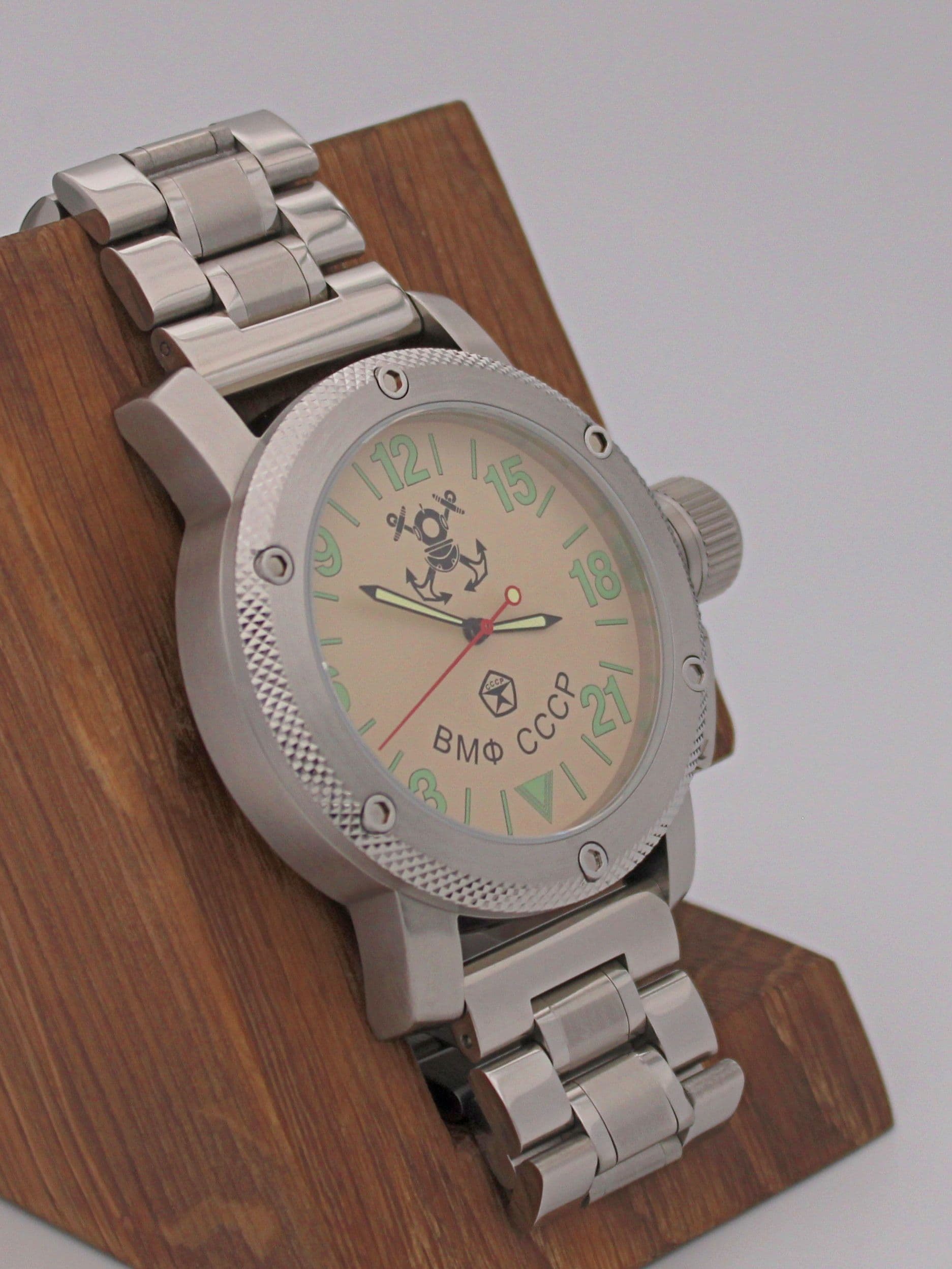 Часы ВМФ СССР механические с автоподзаводом (Восток 2431) 01.022.2