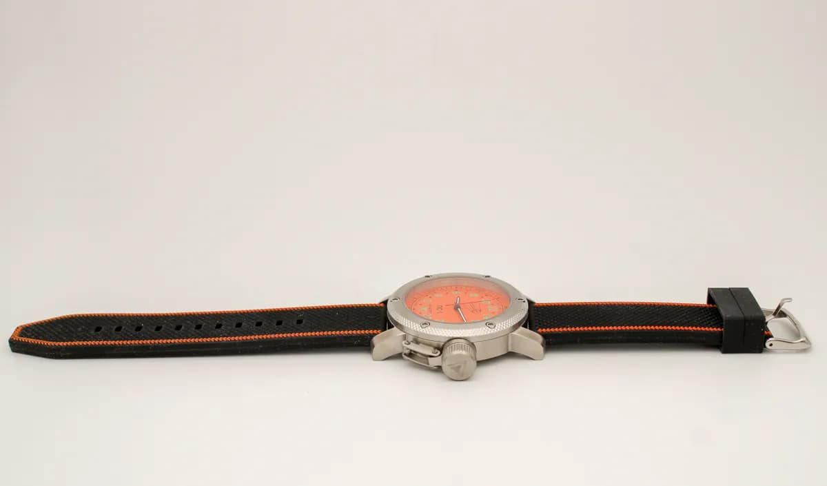 Часы наручные  "Простейший Спутник-1", механические  123.17 ,  механизм Ракета 2623 Н