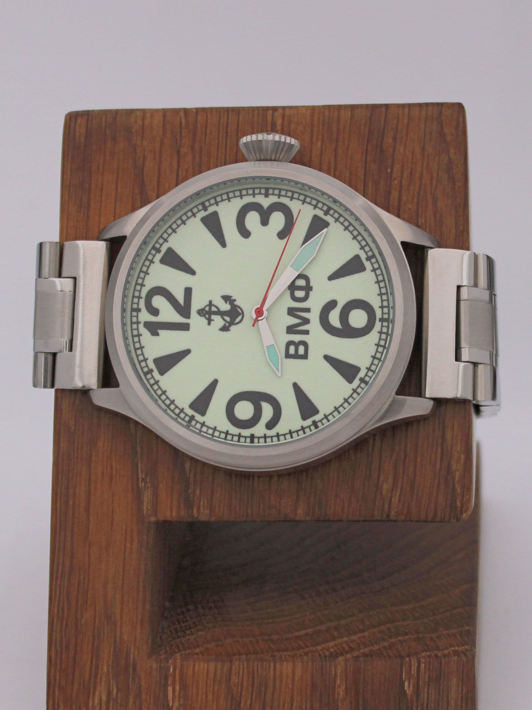 Часы ВМФ механические (Восток 2409) 11.076.2