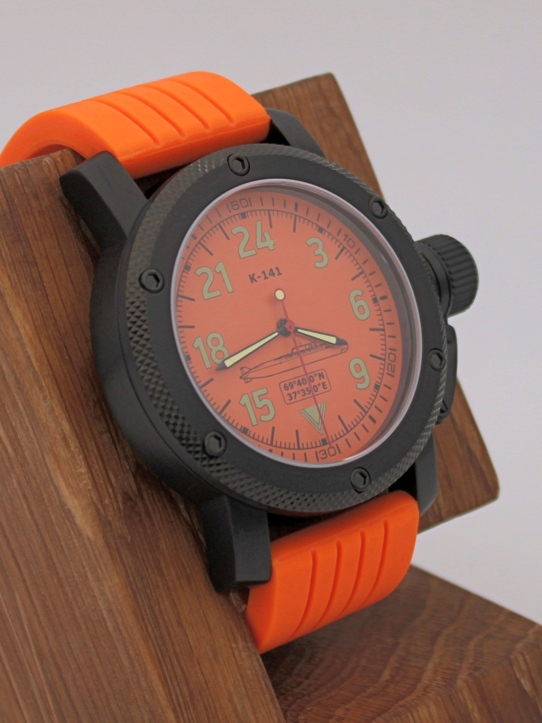 Часы К-141 / Курск (Oscar-II) механические (Ракета 2623) 103.088.15