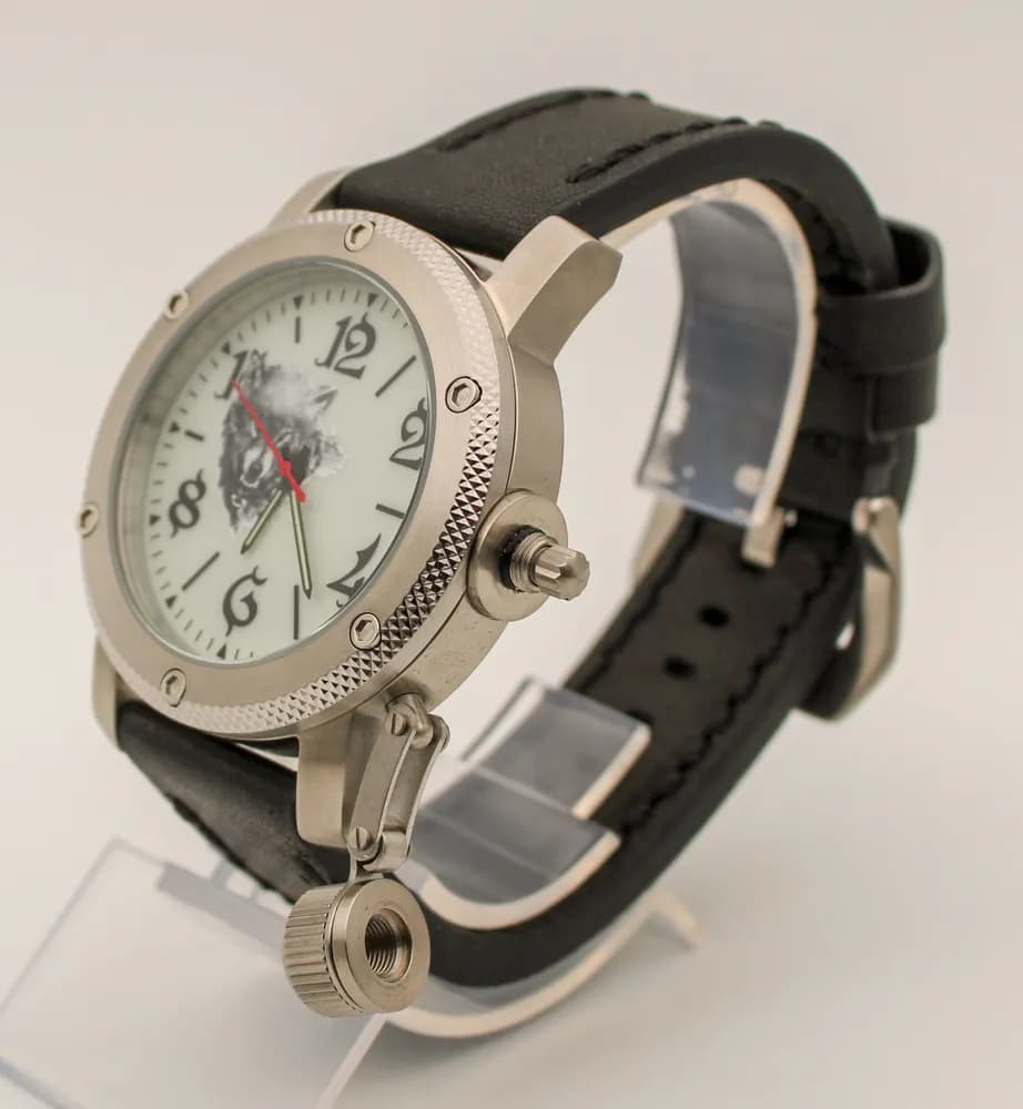 Часы Волк 305,01 механические, механизм Ракета 2609НА