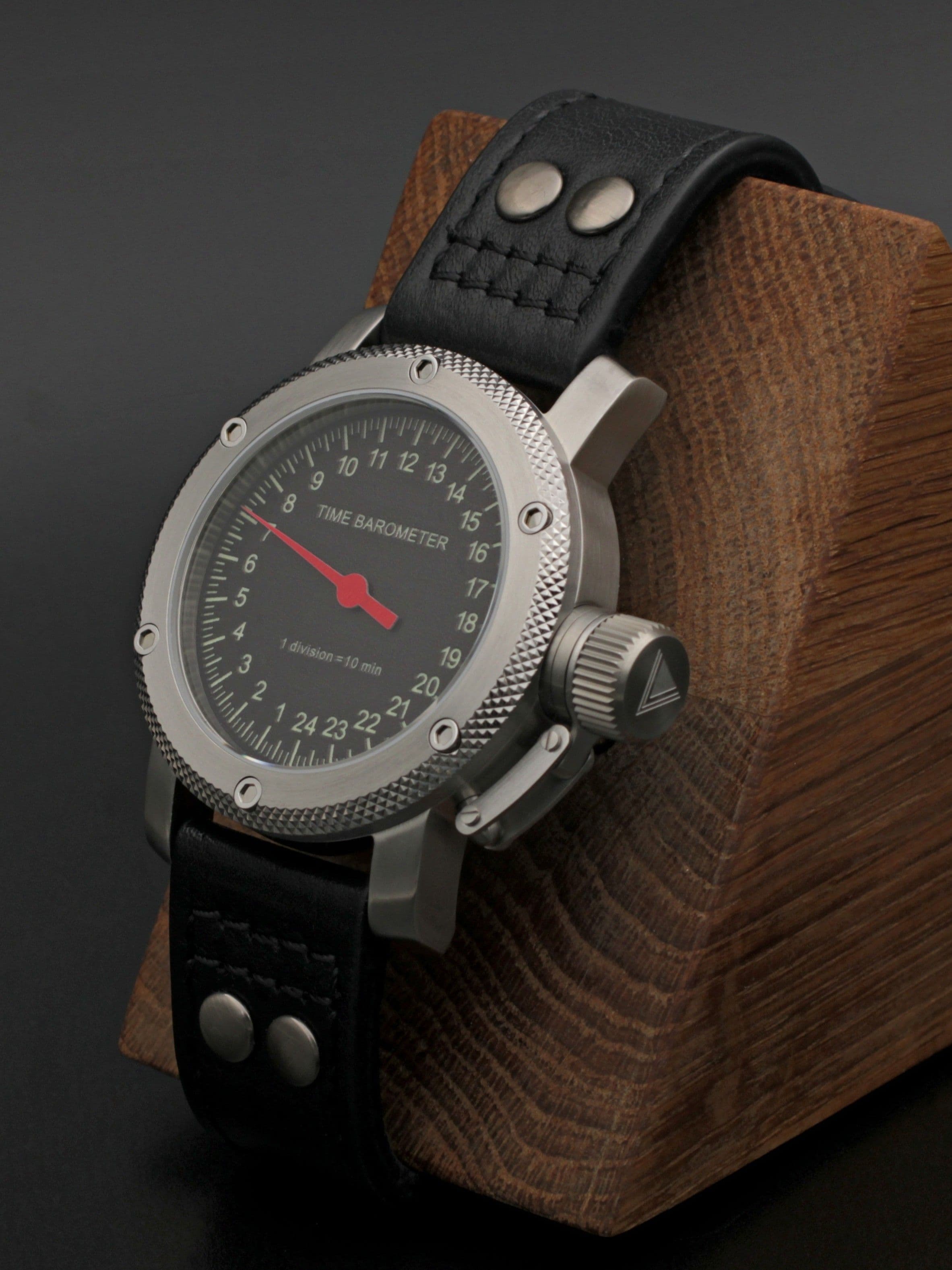 Часы Time Barometer однострелочные механические с автоподзаводом (Восток 2431) 01.601.01