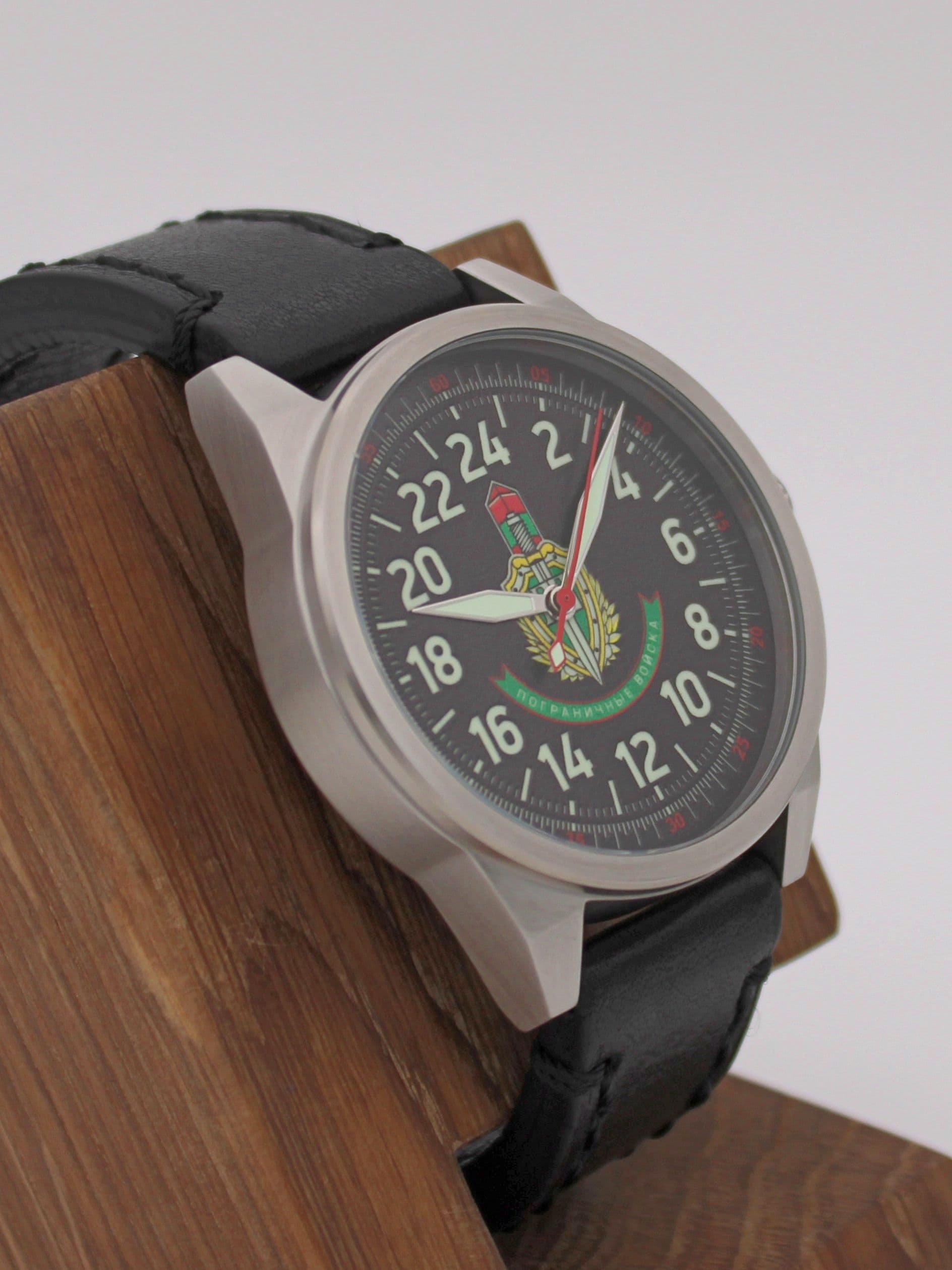 Часы Погранвойска механические (Ракета 2623) 21.174.01