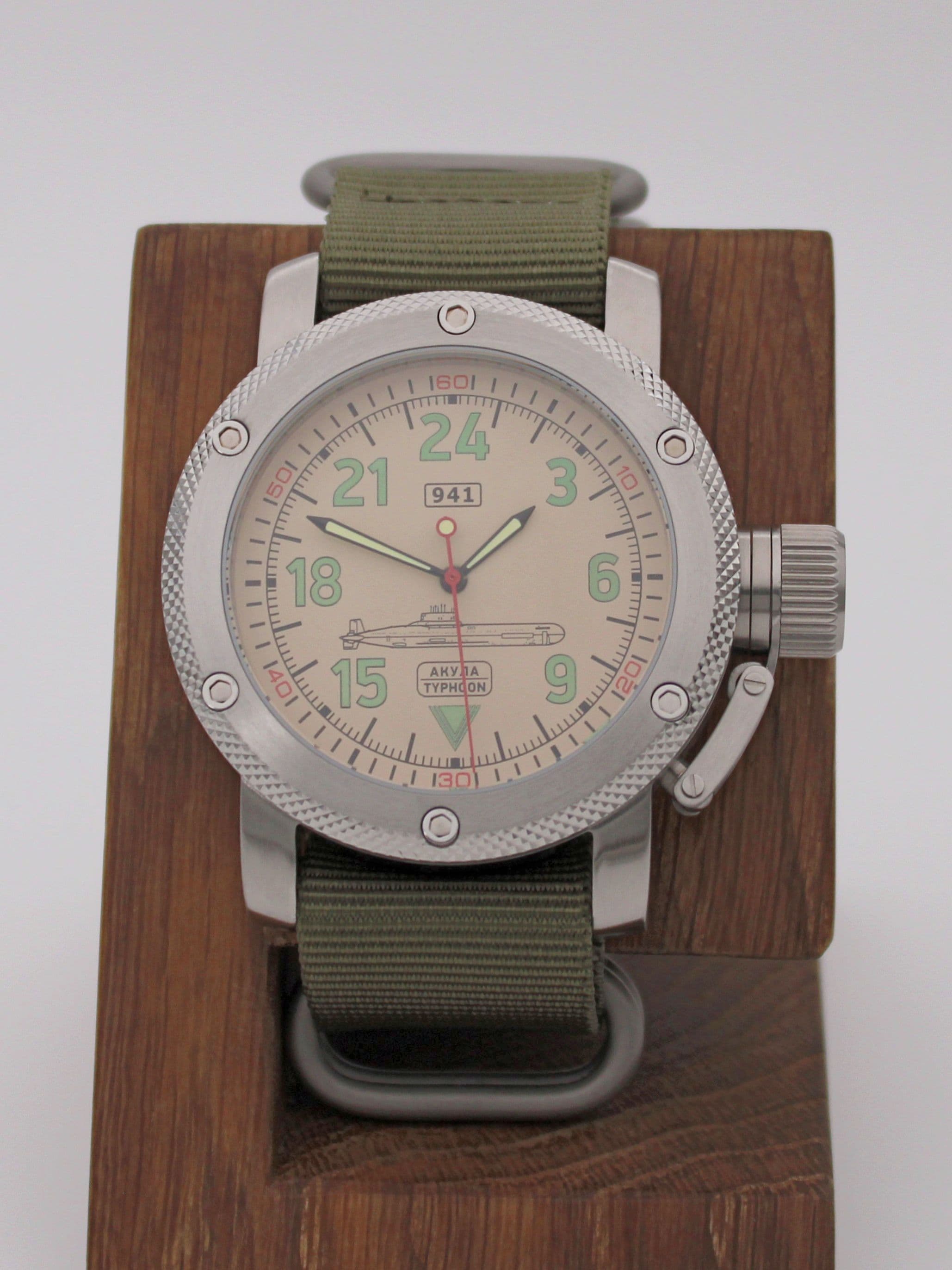 Часы 941 / Акула (Typhoon) механические с автоподзаводом (Восток 2431) 01.052.21