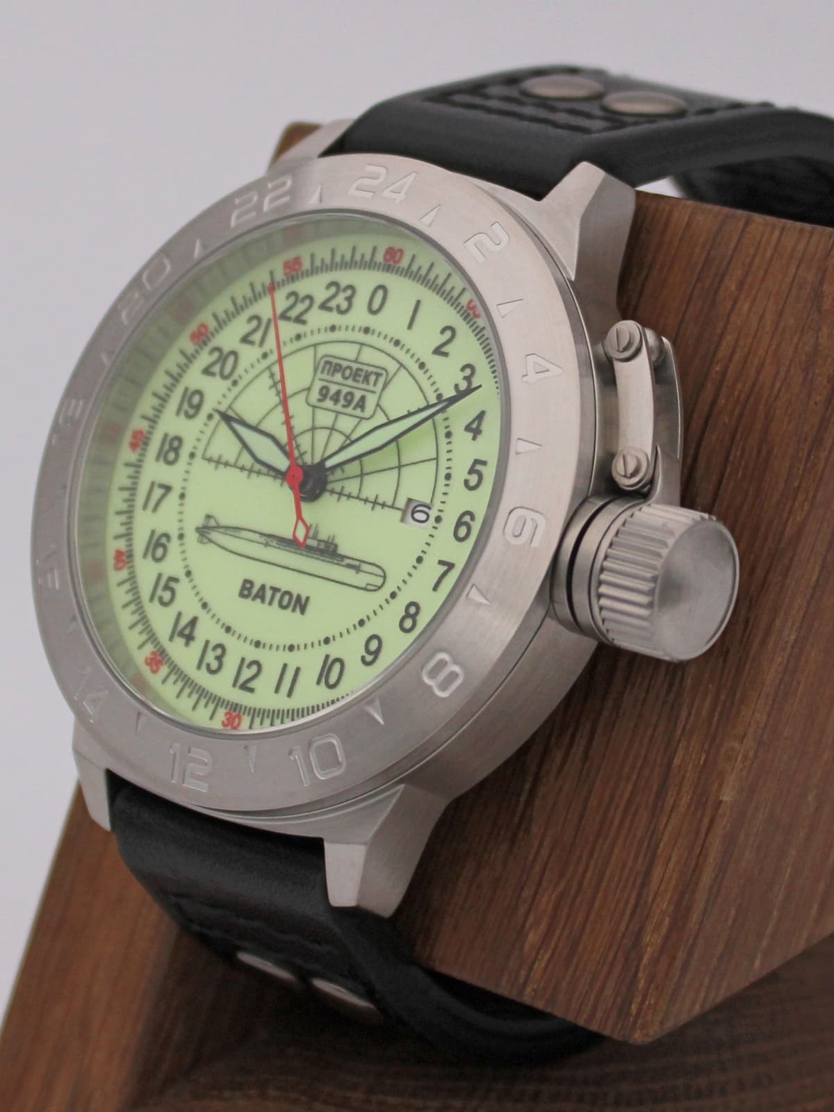 Часы 949А / Baton кварцевые (Ronda 515.24H) Q52.046.01