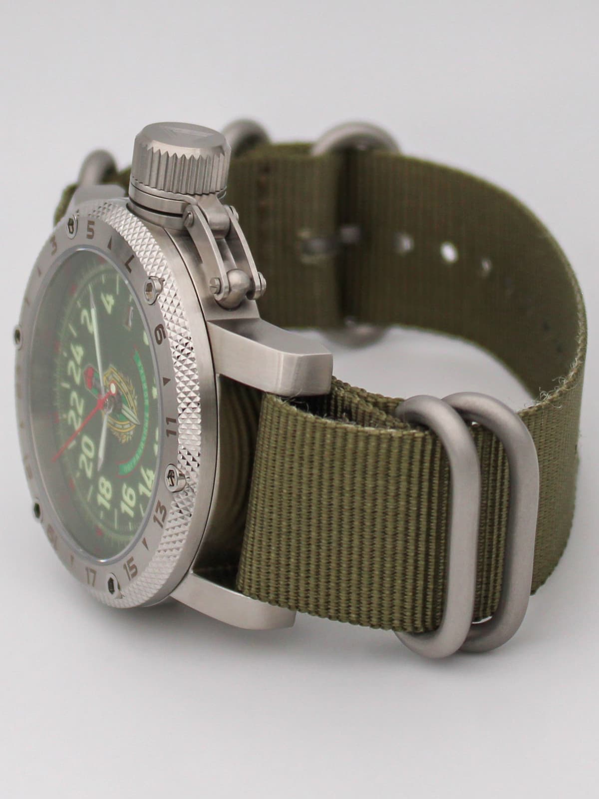 Часы Погранвойска кварцевые (Ronda 515.24H) Q47.242.21