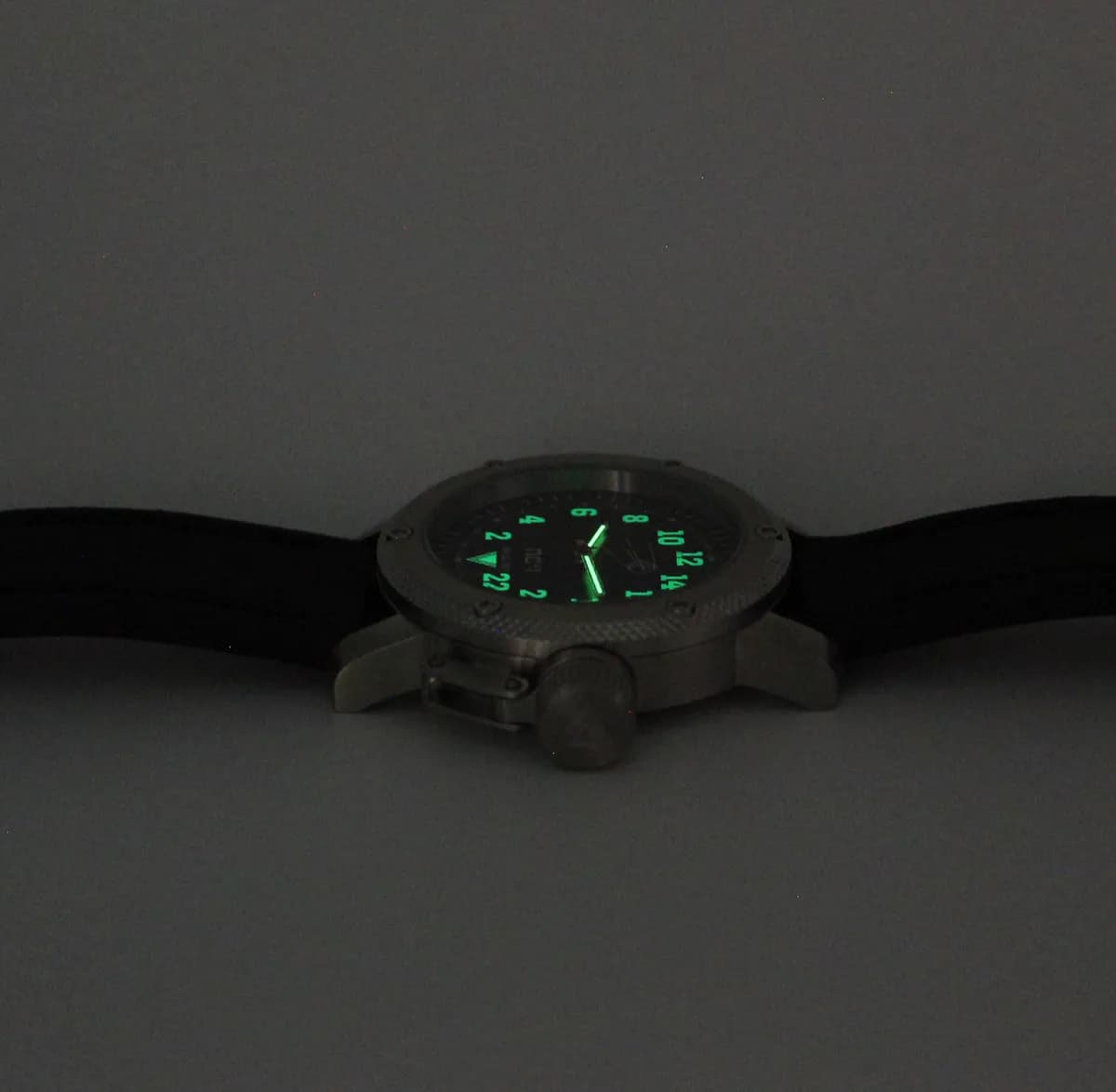 Часы наручные  "Простейший Спутник-1", механические  124.01 ,  механизм Ракета 2623 Н