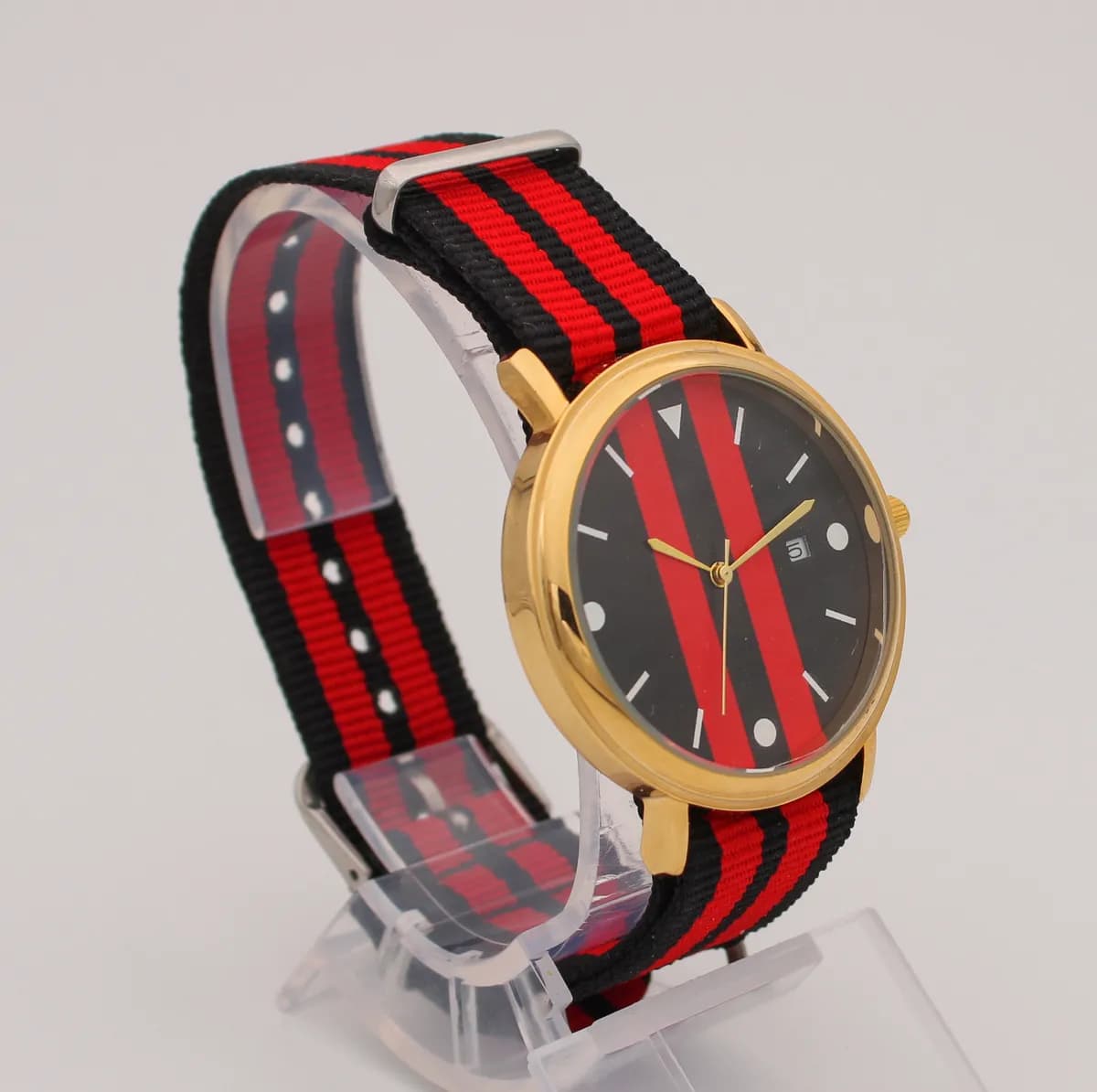 Часы наручные Triumph кварцевые 504.52 механизм Miyota 1M12 (Япония) 