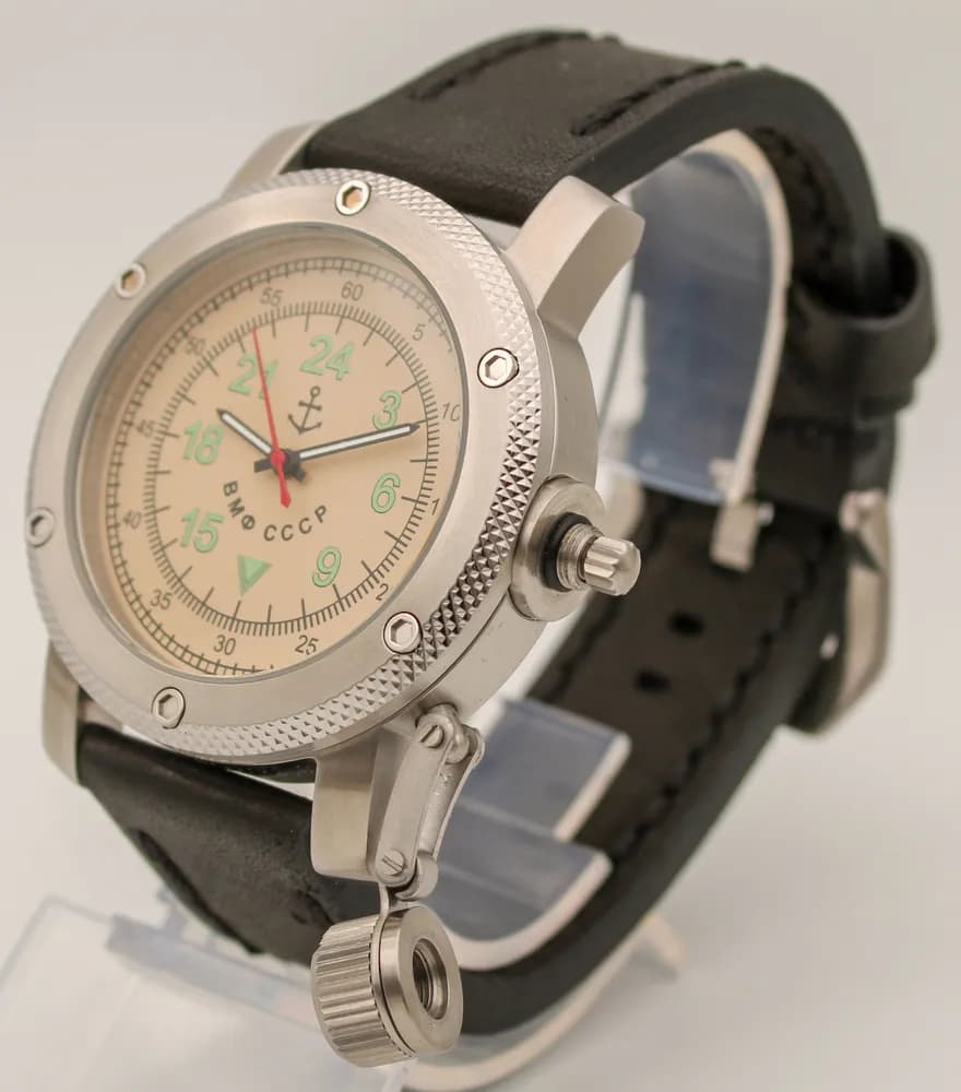 Часы ВМФ СССР механические 012.01 механизм Ракета 2623