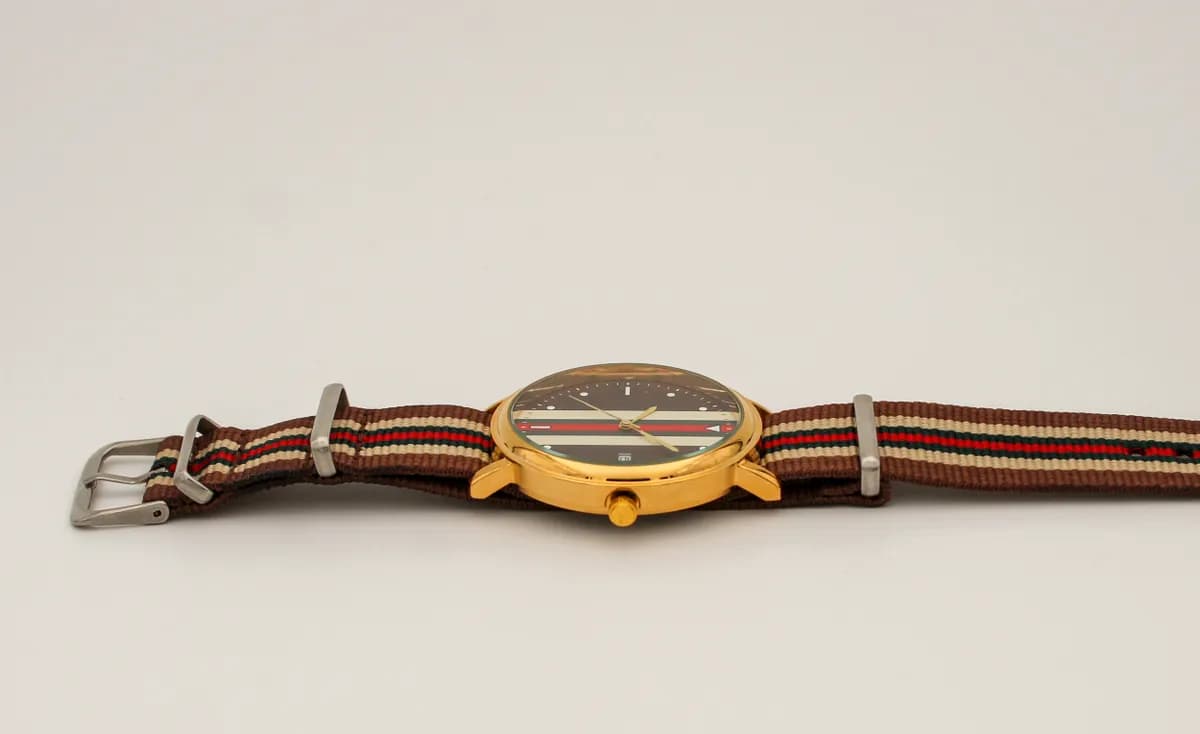 Часы наручные Triumph кварцевые 505.52 механизм Miyota 1M12 (Япония) 