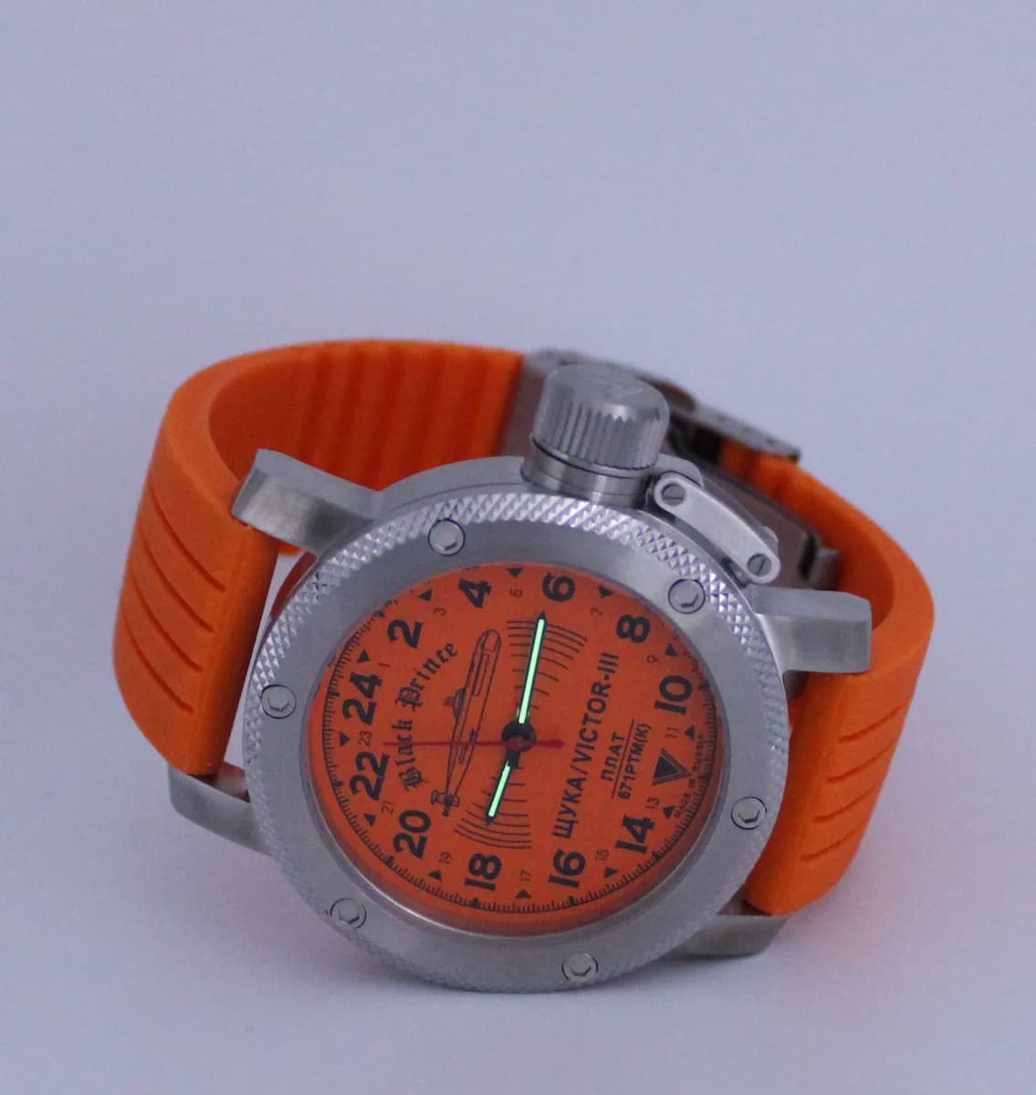 Часы наручные  671 / Щука (Black Prince) механические 067.15 механизм Ракета 2623 Н