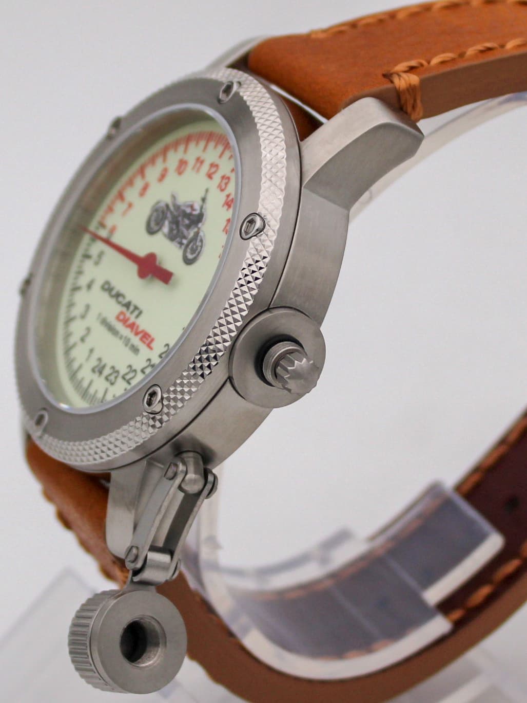 Часы DUCATI DIAVEL (мотоцикл) механизм Восток 2431.01