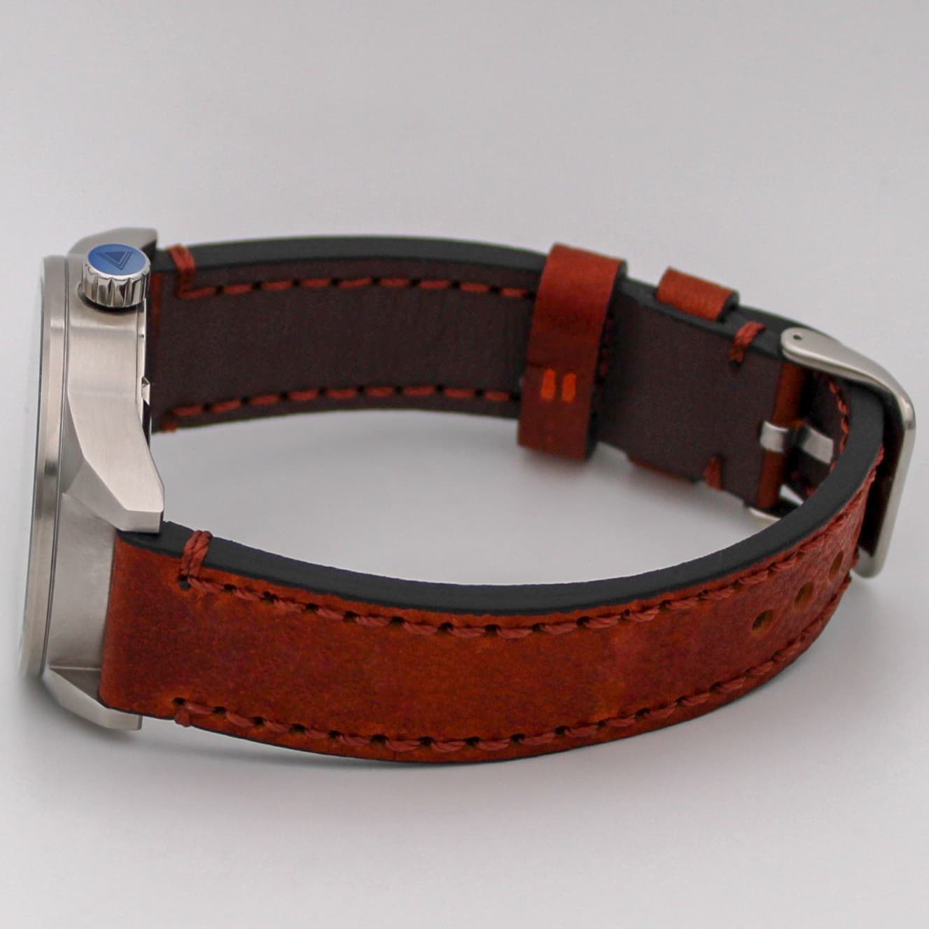 Часы Полярные (медведь) механизм Ракета 2623 Н