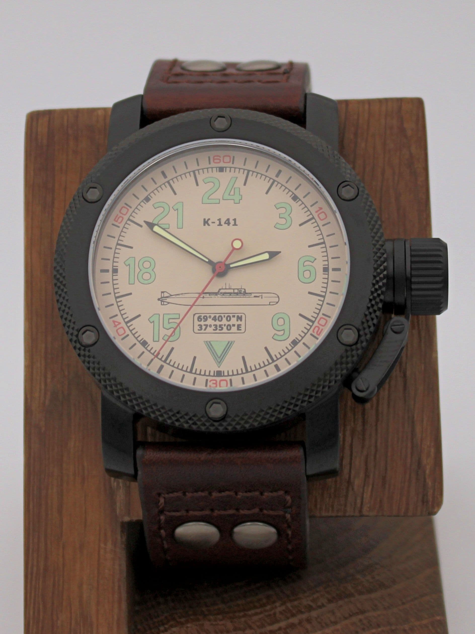 Часы К-141 / Курск (Oscar-II) механические (Ракета 2623) 103.087.02