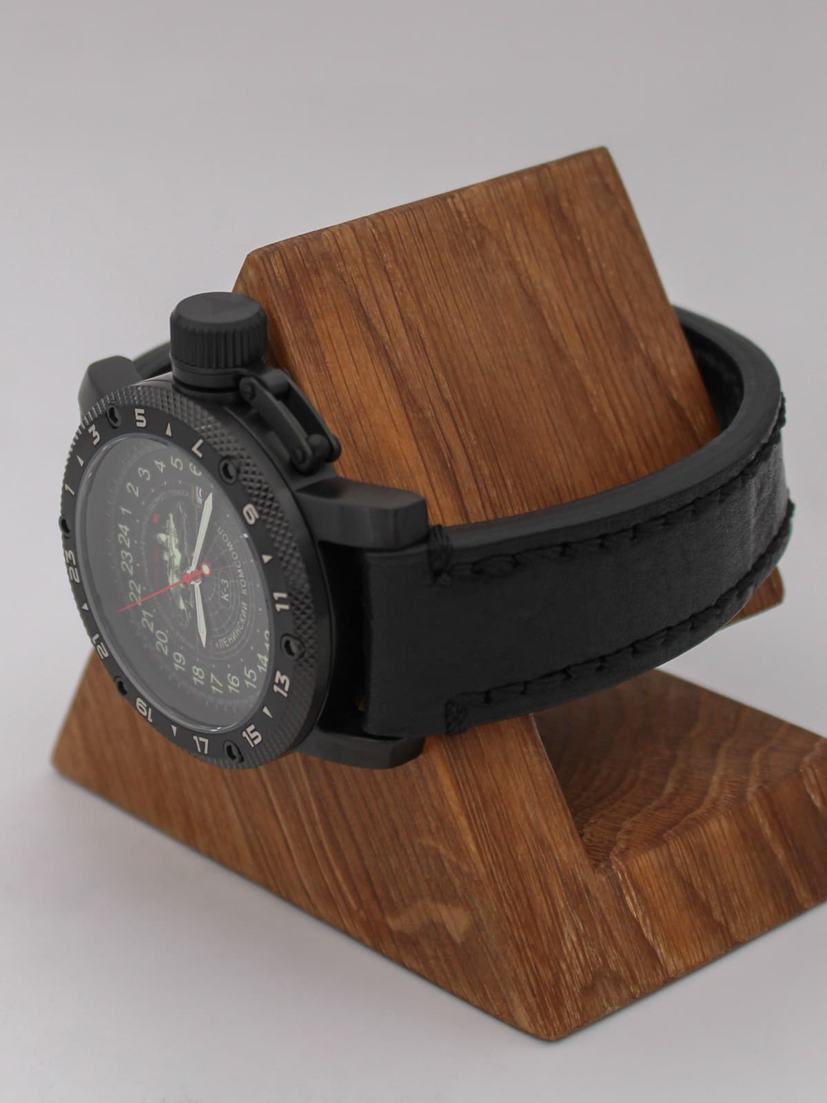 Часы К-3 "Ленинский комсомол" кварцевые (Ronda 515.24H) Q147.152.01