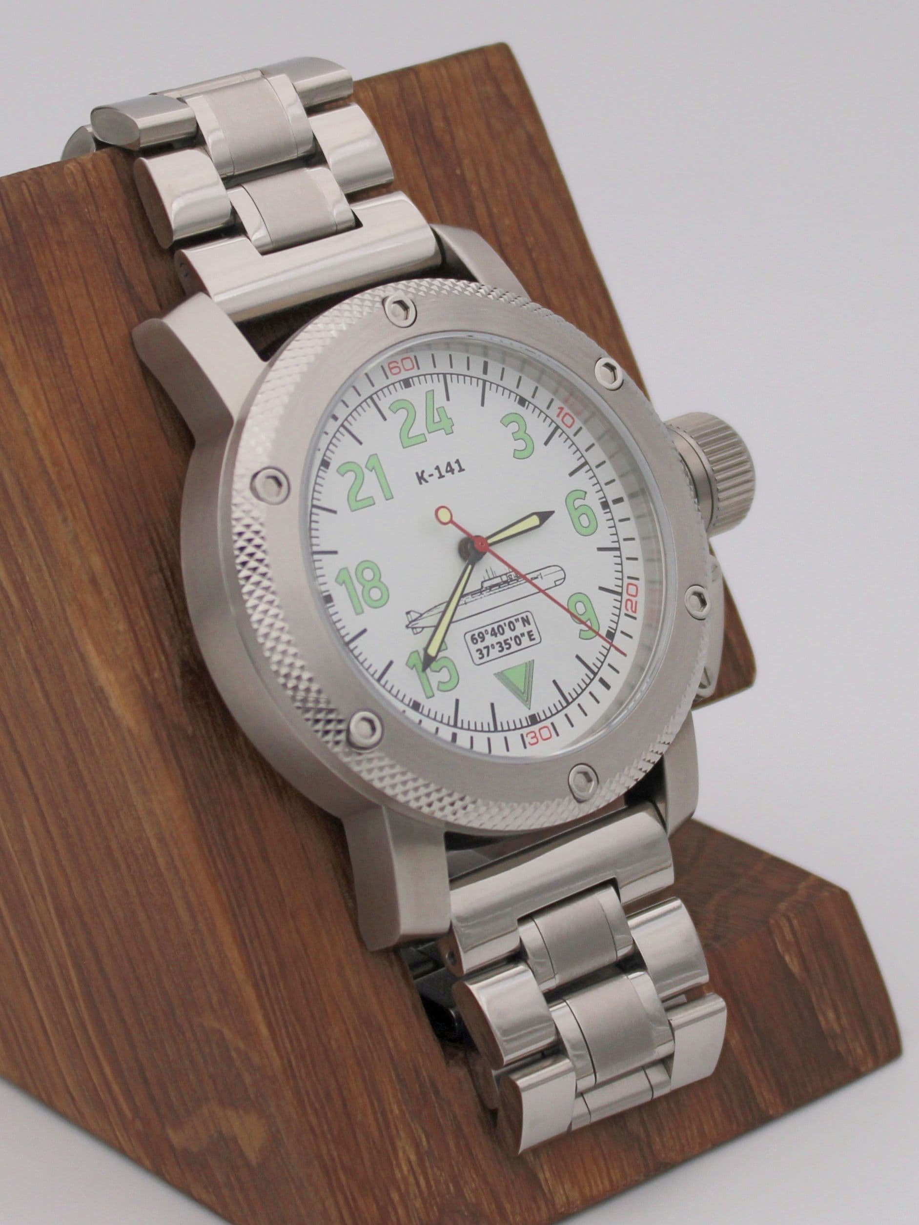 Часы К-141 / Курск (Oscar-II) механические с автоподзаводом (Восток 2431) 01.086.2