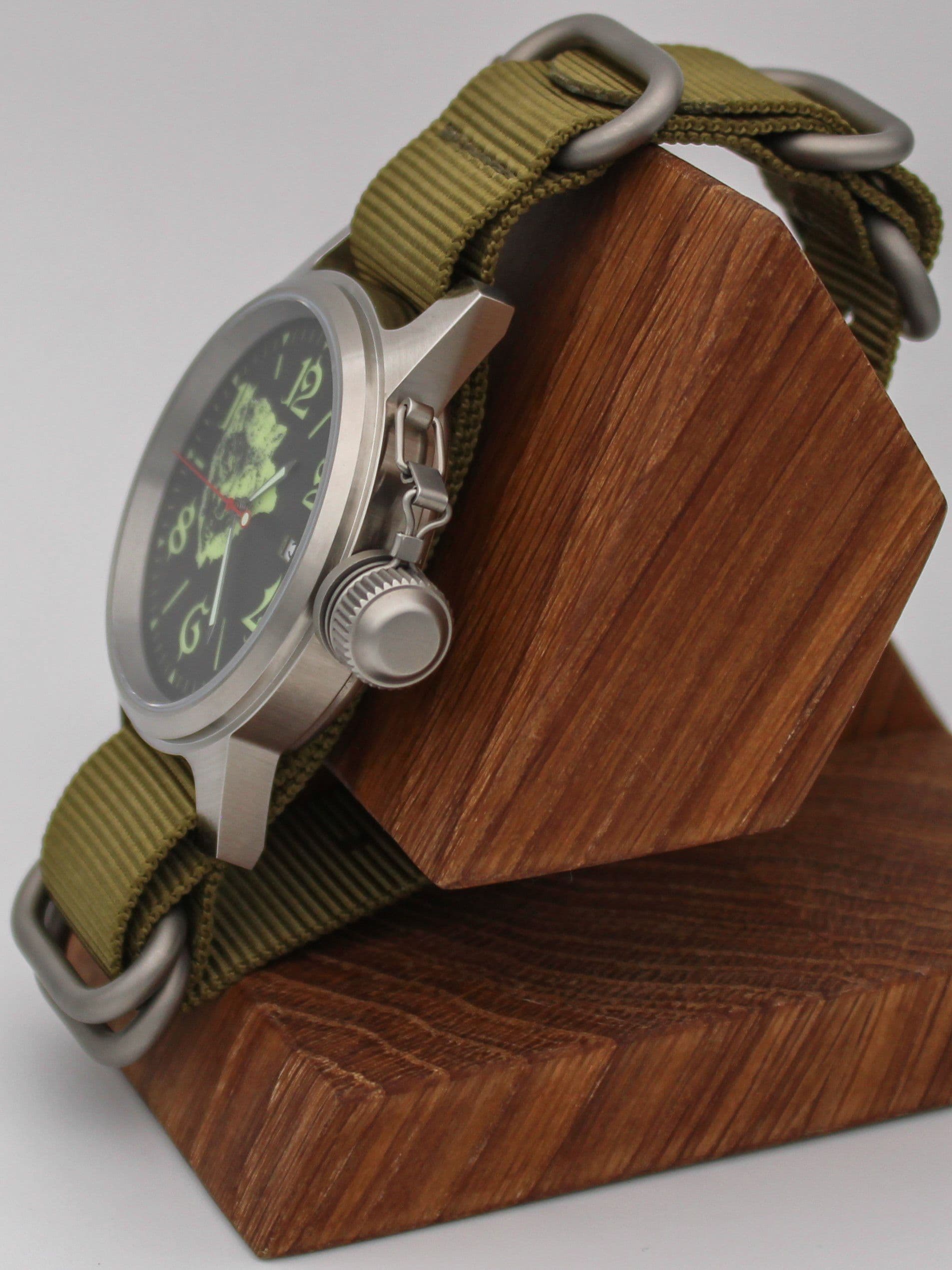 Часы Волк механические с автоподзаводом (Seiko NH35A) 45.300.21