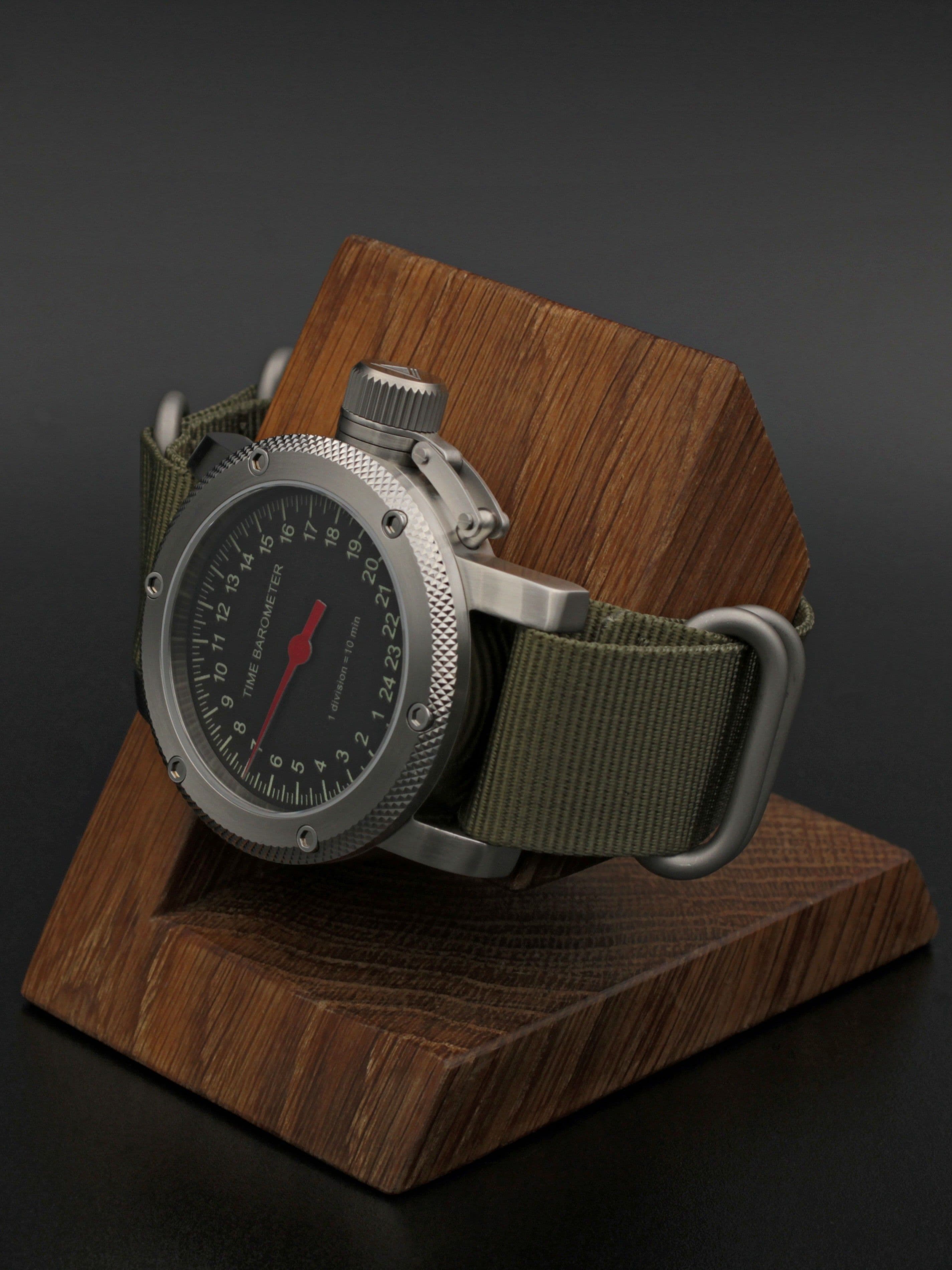 Часы Time Barometer однострелочные механические с автоподзаводом (Восток 2431) 01.601.21