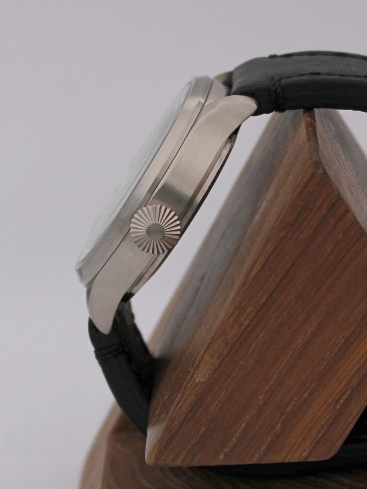 Часы "Луноход-1" механические (Восток 2409) 11.401.01