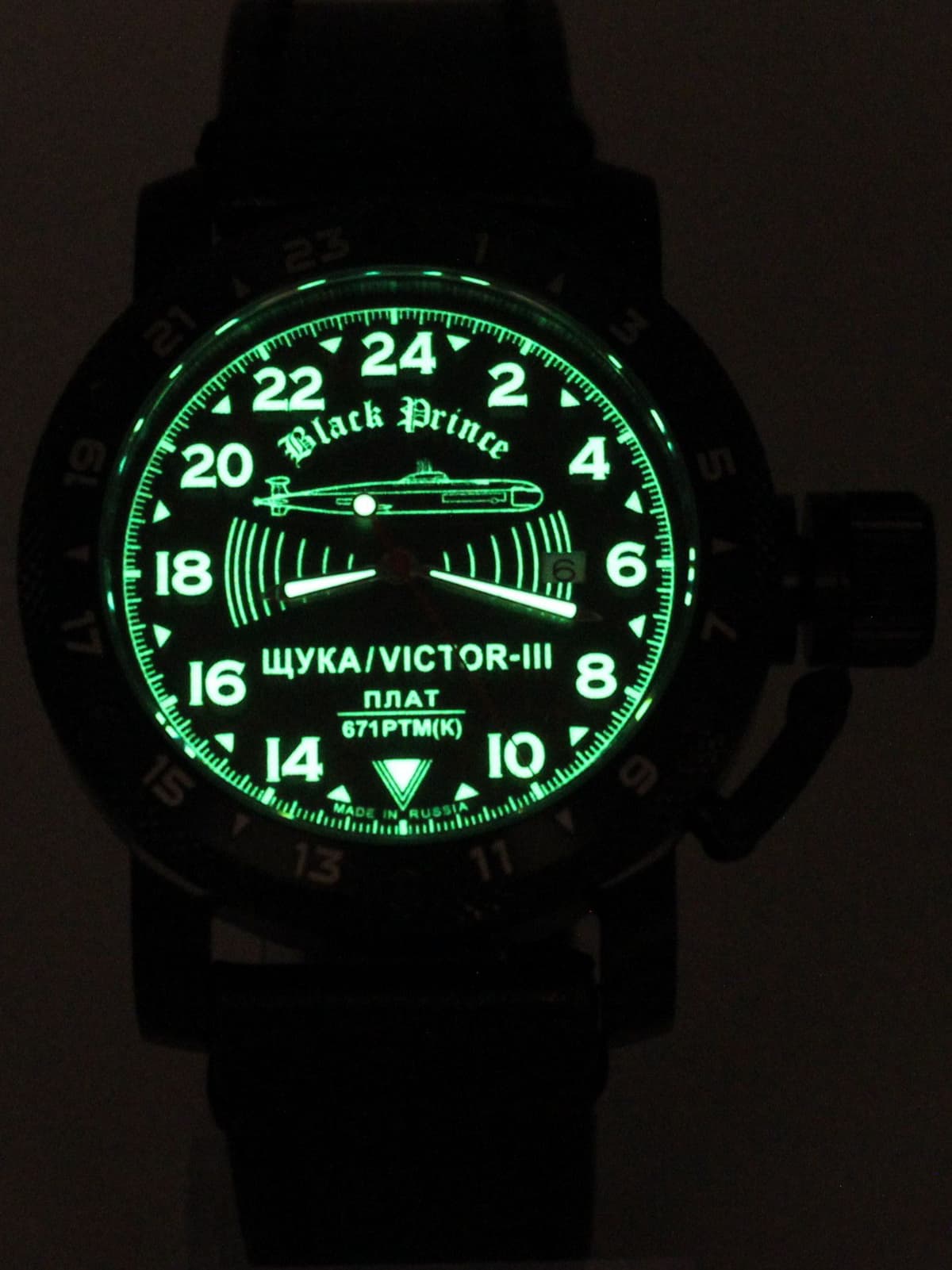 Часы 671 / Щука (Black Prince) кварцевые (Ronda 515.24H) Q147.068.1