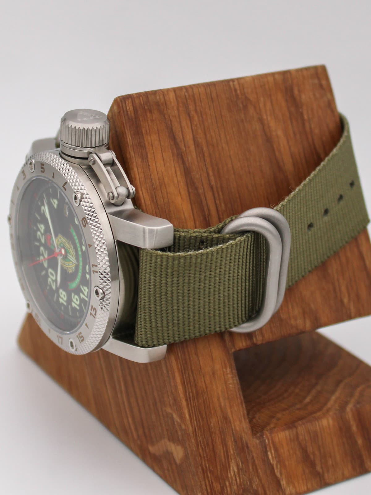 Часы Погранвойска кварцевые (Ronda 515.24H) Q47.174.21