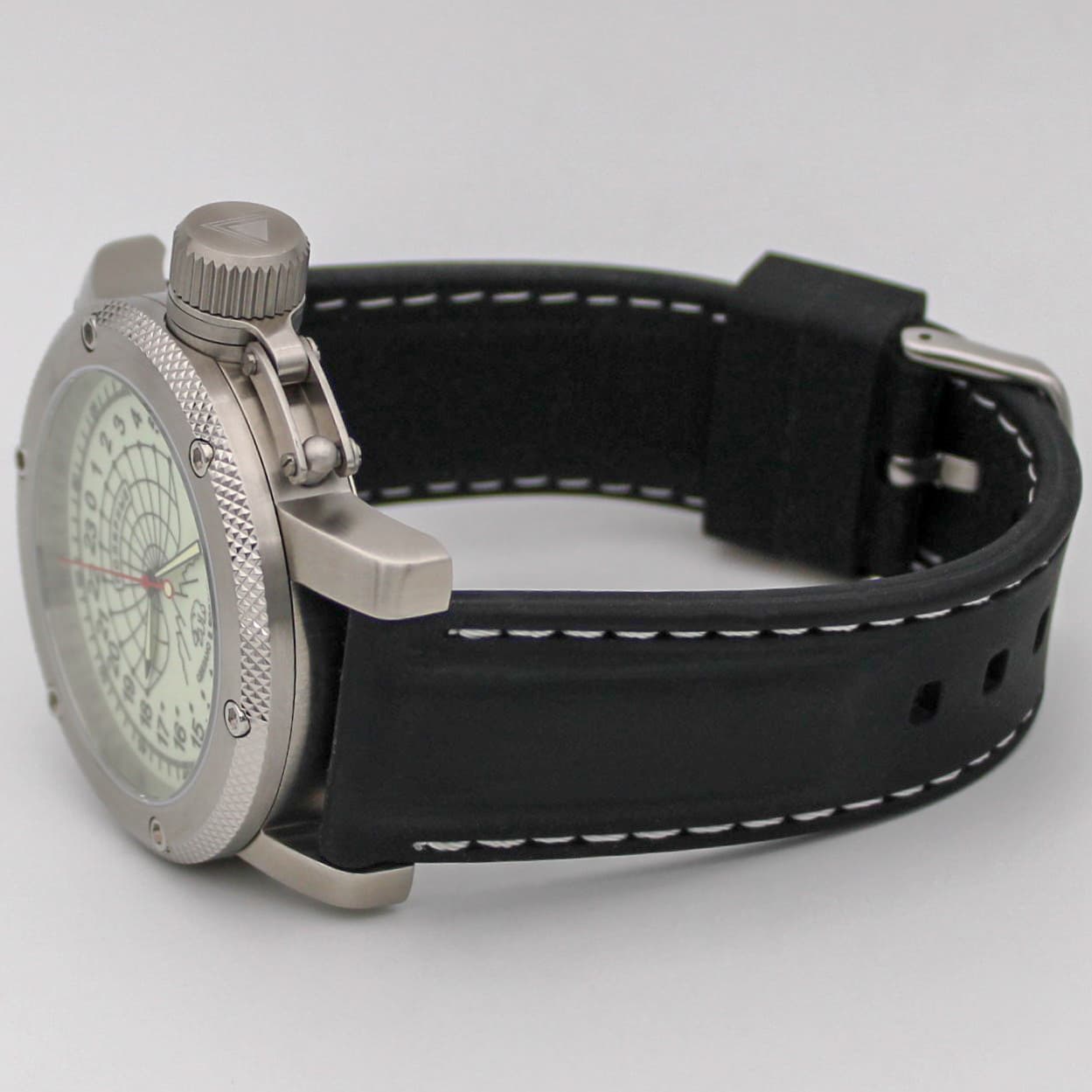 Часы Полярные (медведь) механизм Восток 2431.01