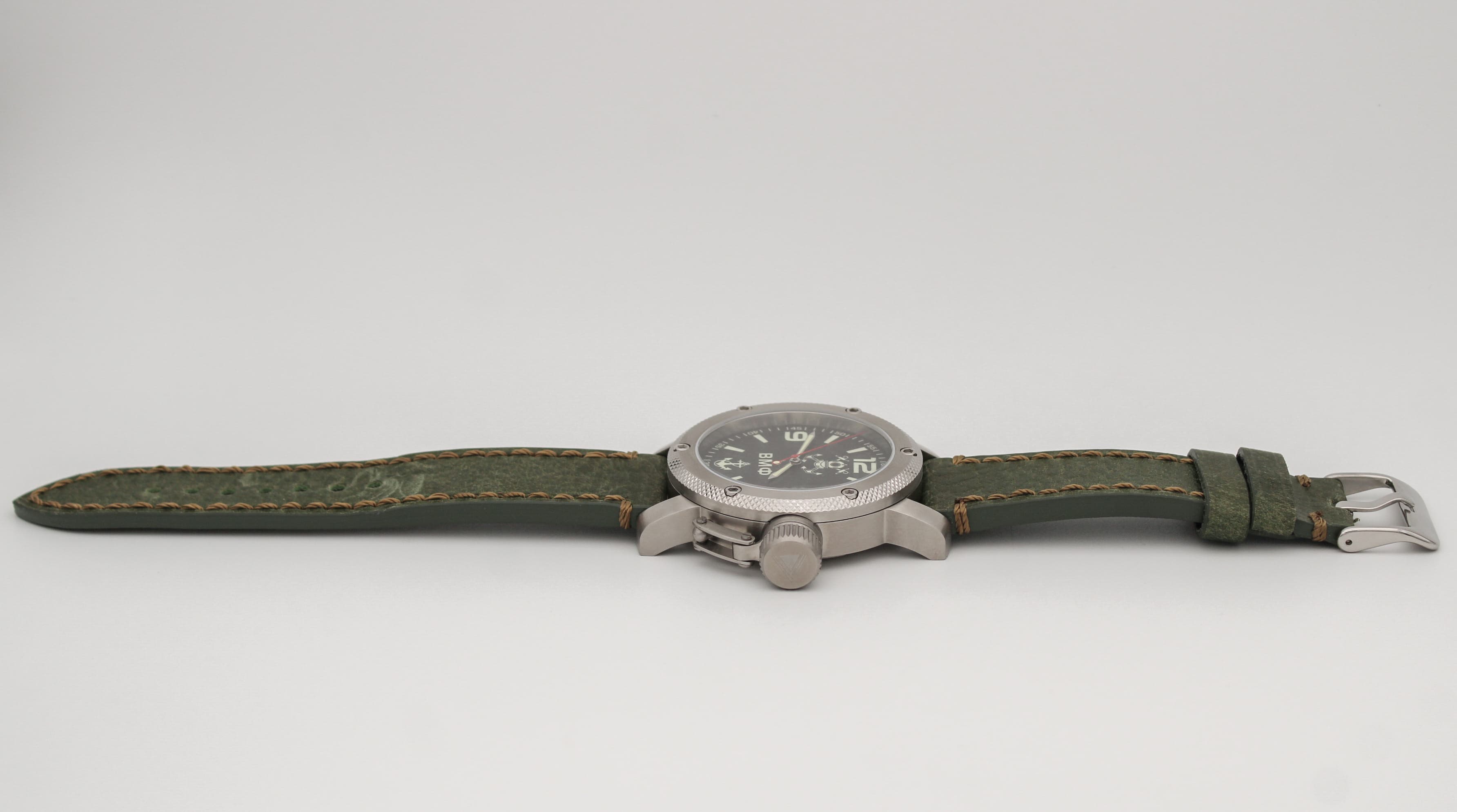 Часы ВМФ(с якорем) механизм Восток 2415.01