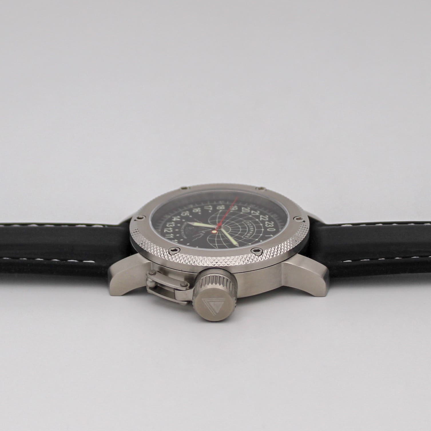 Часы Полярные (медведь) механизм Восток 2431.01