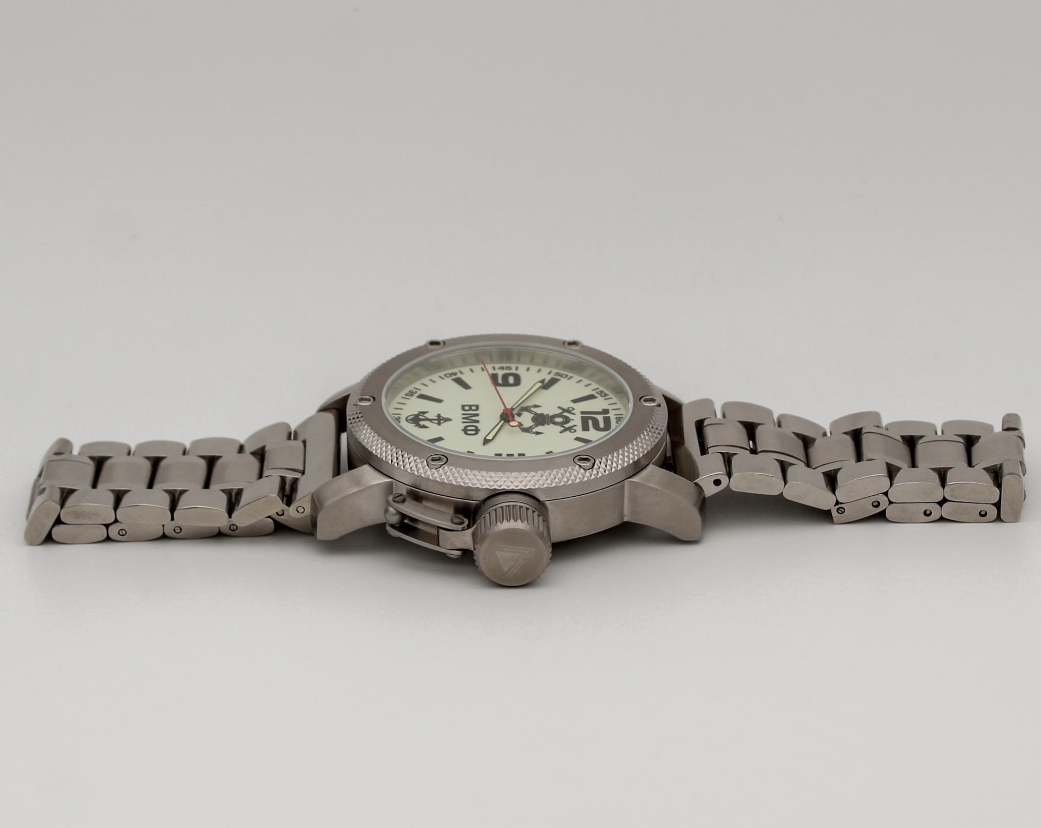 Часы ВМФ(с якорем) механизм Восток 2415.01