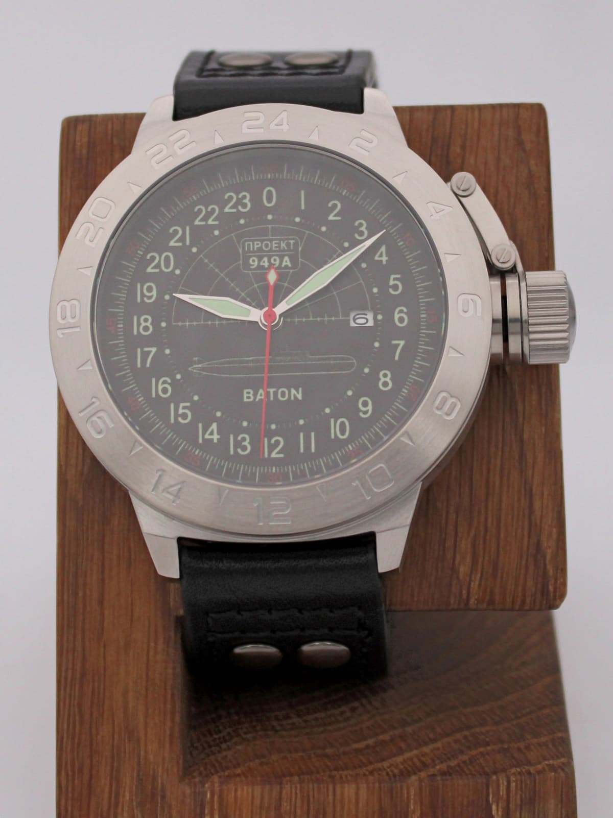 Часы 949А / Baton кварцевые (Ronda 515.24H) Q52.047.01