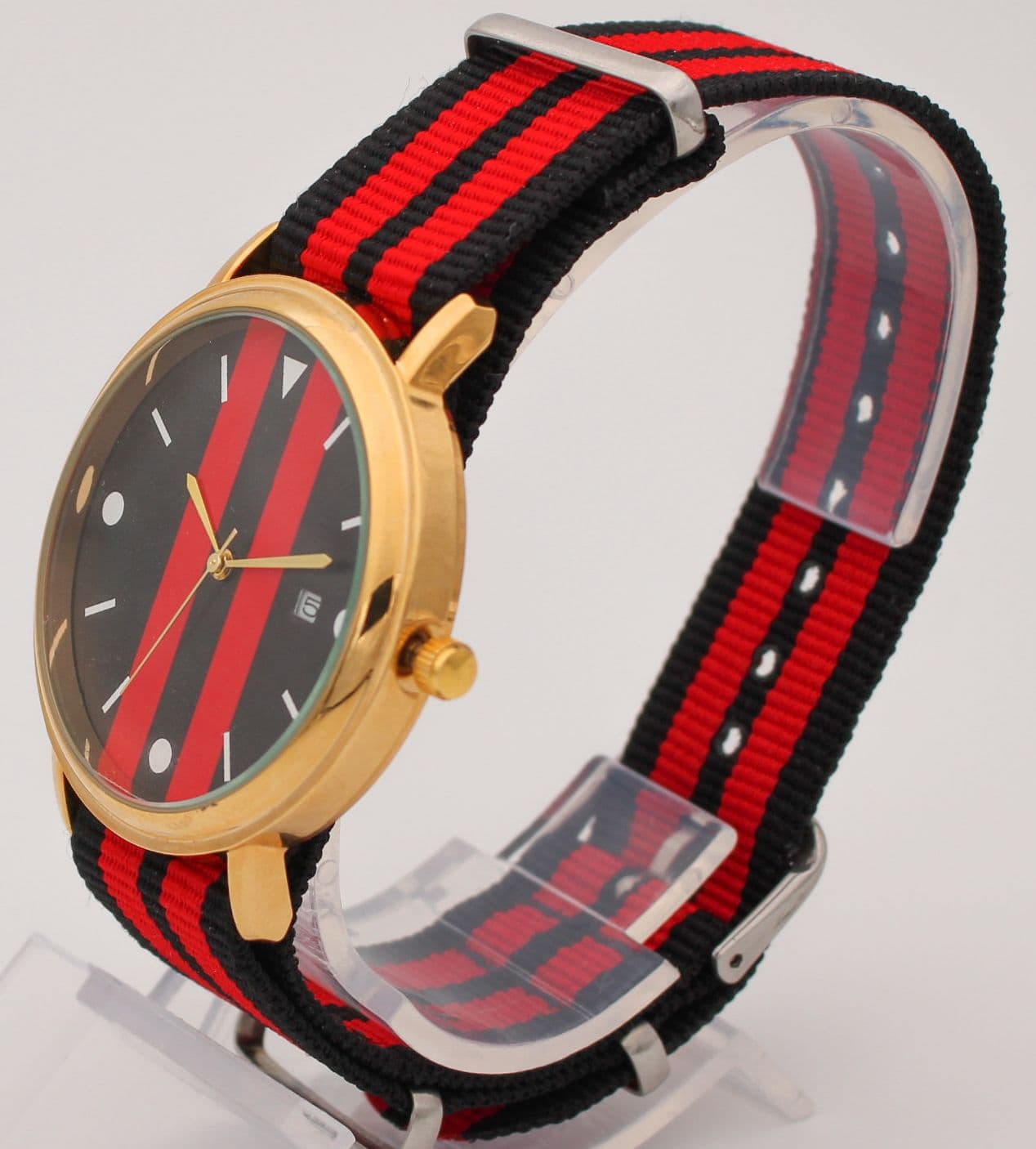 Часы Triumph кварцевые 504.52