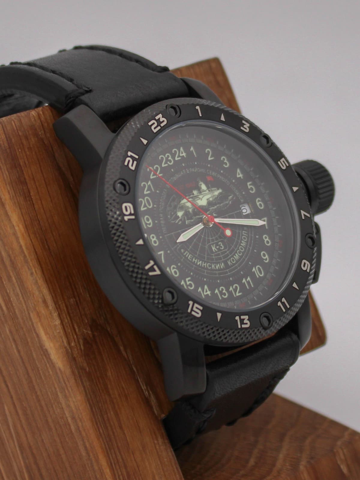 Часы К-3 "Ленинский комсомол" кварцевые (Ronda 515.24H) Q147.152.01